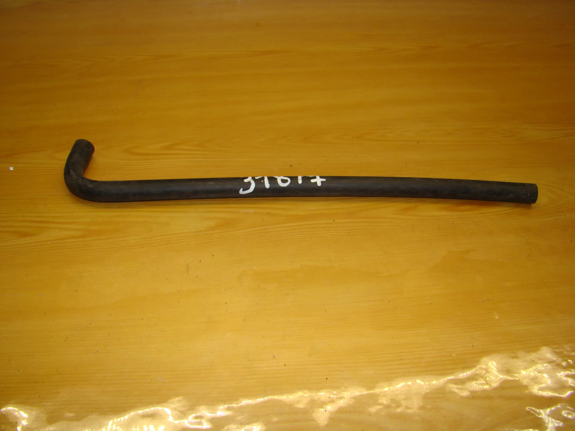 Патрубок отопителя Mercedes-Benz W124 A1248320288 - изображение 1