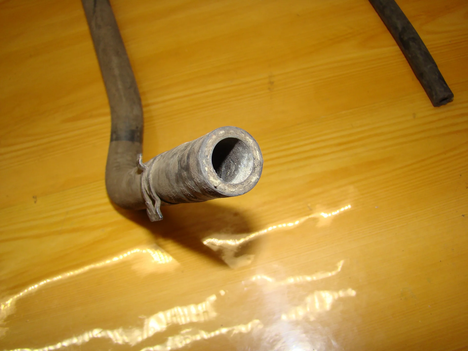 Патрубок отопителя Mercedes-Benz W220 A2208300496 - миниатюра 2