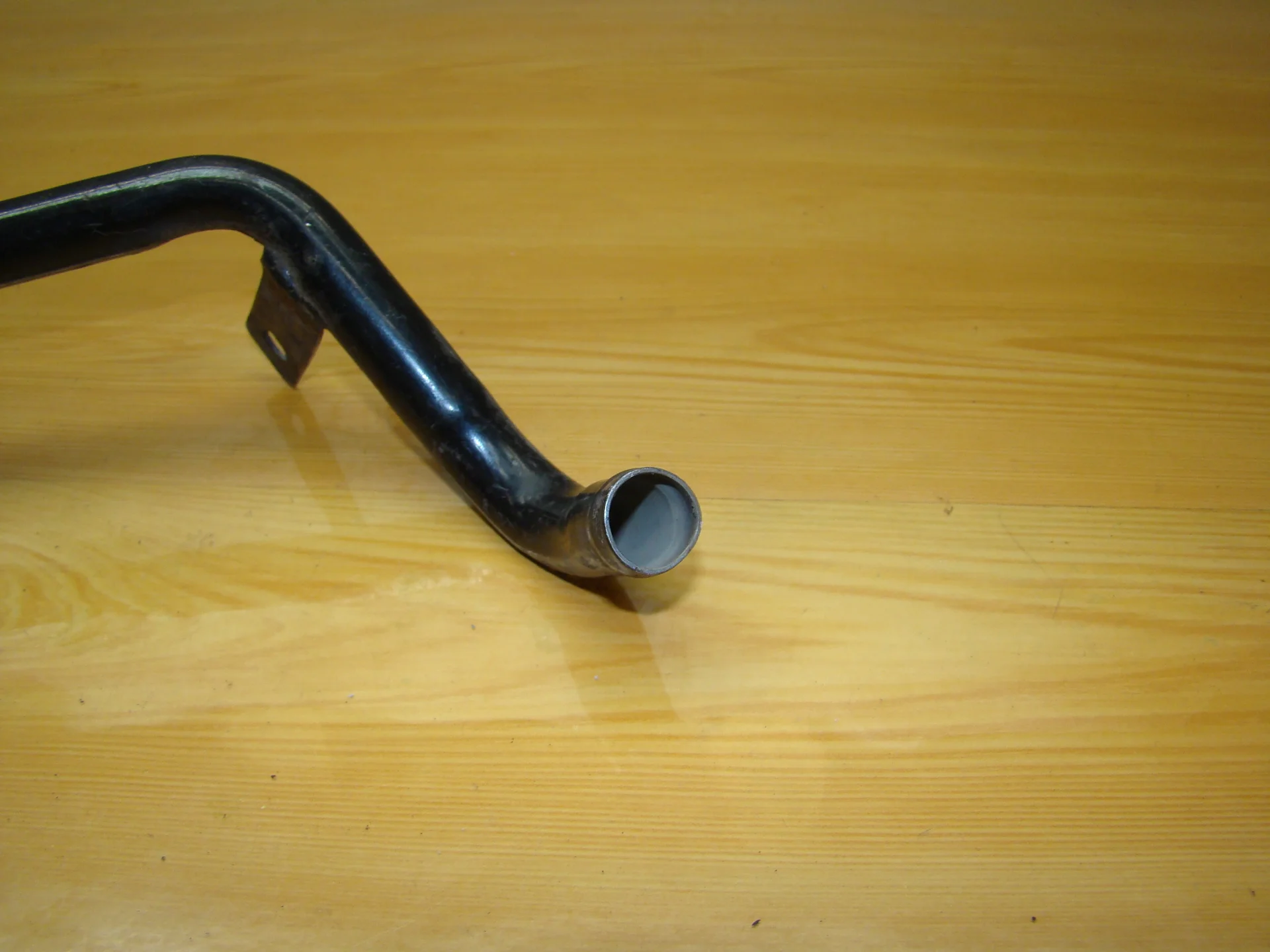 Патрубок отопителя Mercedes-Benz W124 A1248305915 - миниатюра 3