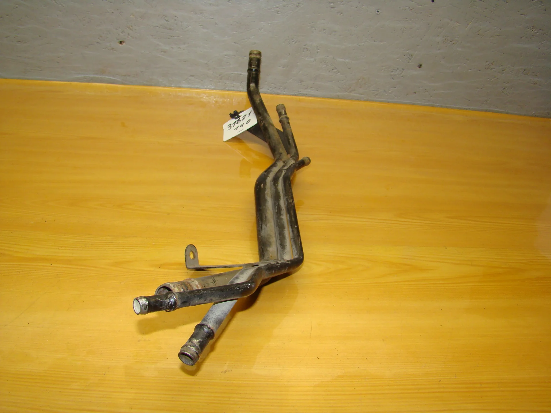 Патрубок отопителя Mercedes-Benz W140 A1408300815 - изображение 1