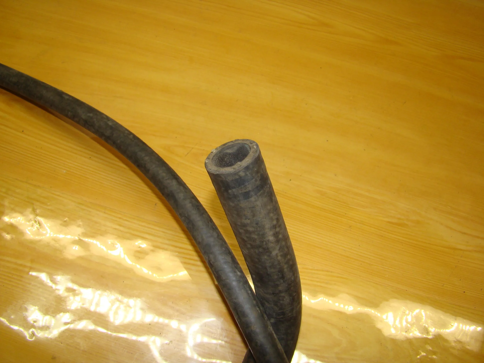 Патрубок отопителя Mercedes-Benz W220  A2205062535 - миниатюра 3
