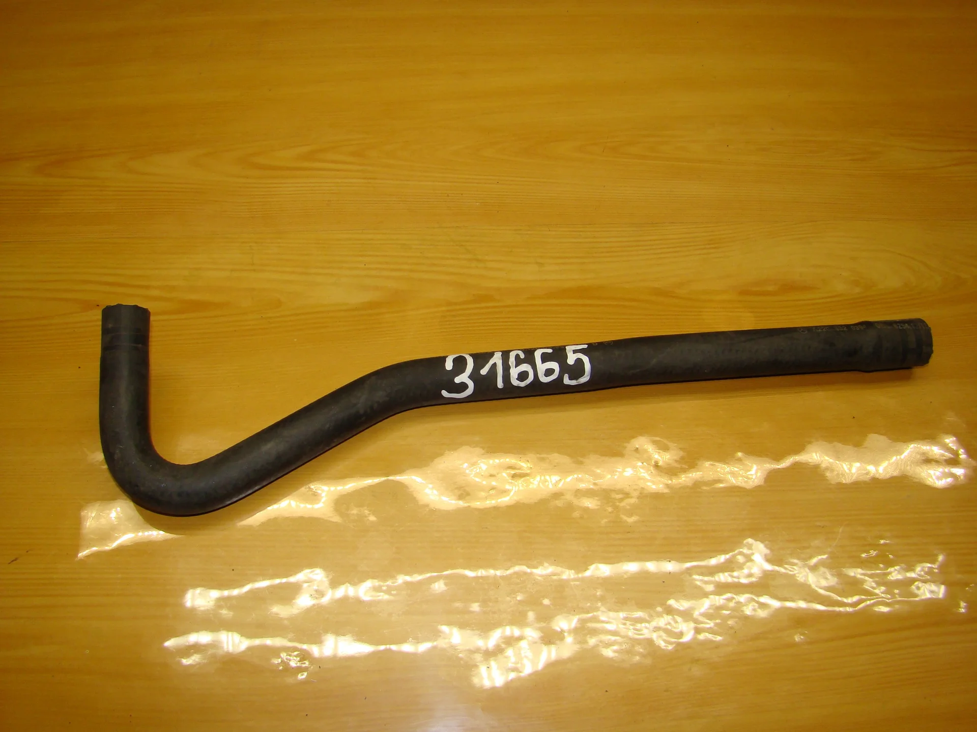 Патрубок отопителя Mercedes-Benz W220 A2208320394 - изображение 1