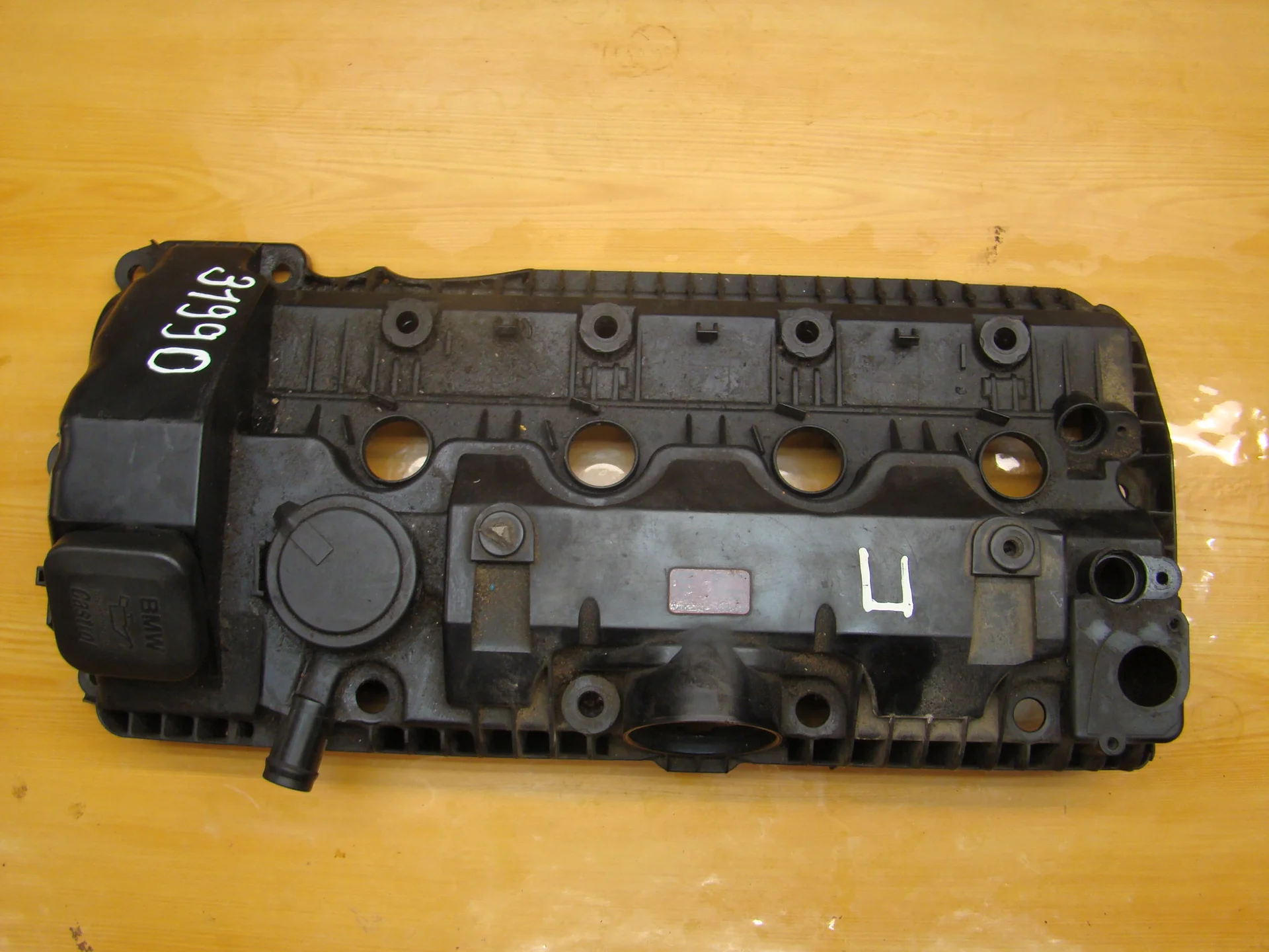 Крышка клапанная правая BMW 7 серия IV - E66 N62B44A 11127518074 - изображение 1
