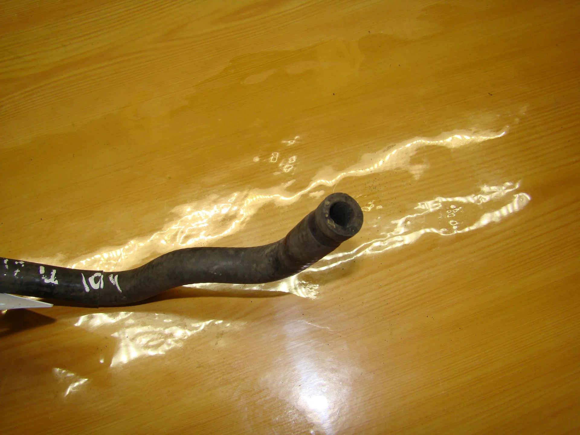 Патрубок отопителя Mercedes-Benz W124  A1248327693 - миниатюра 2