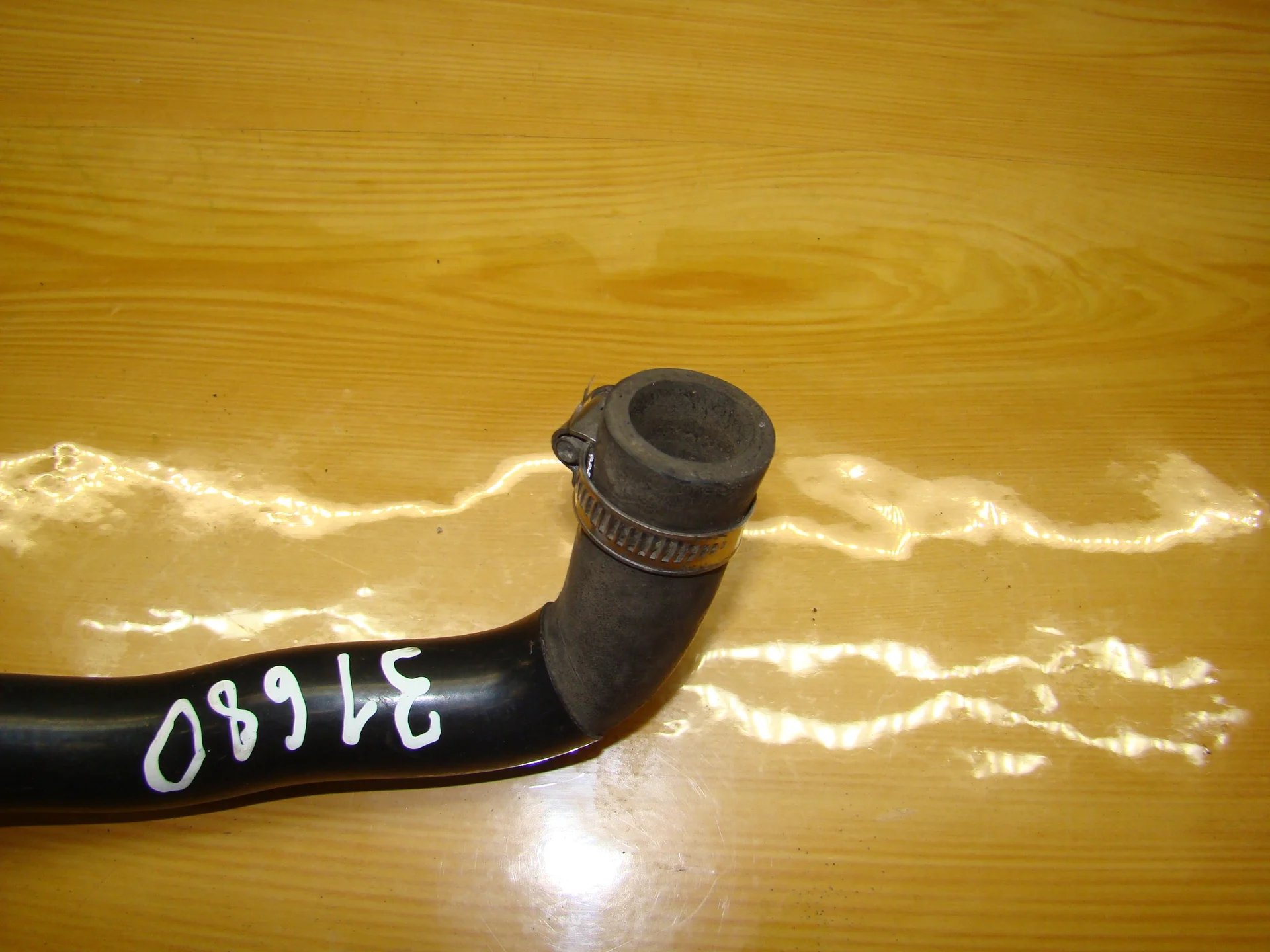 Патрубок отопителя Mercedes-Benz W124 A1248327493 - миниатюра 3