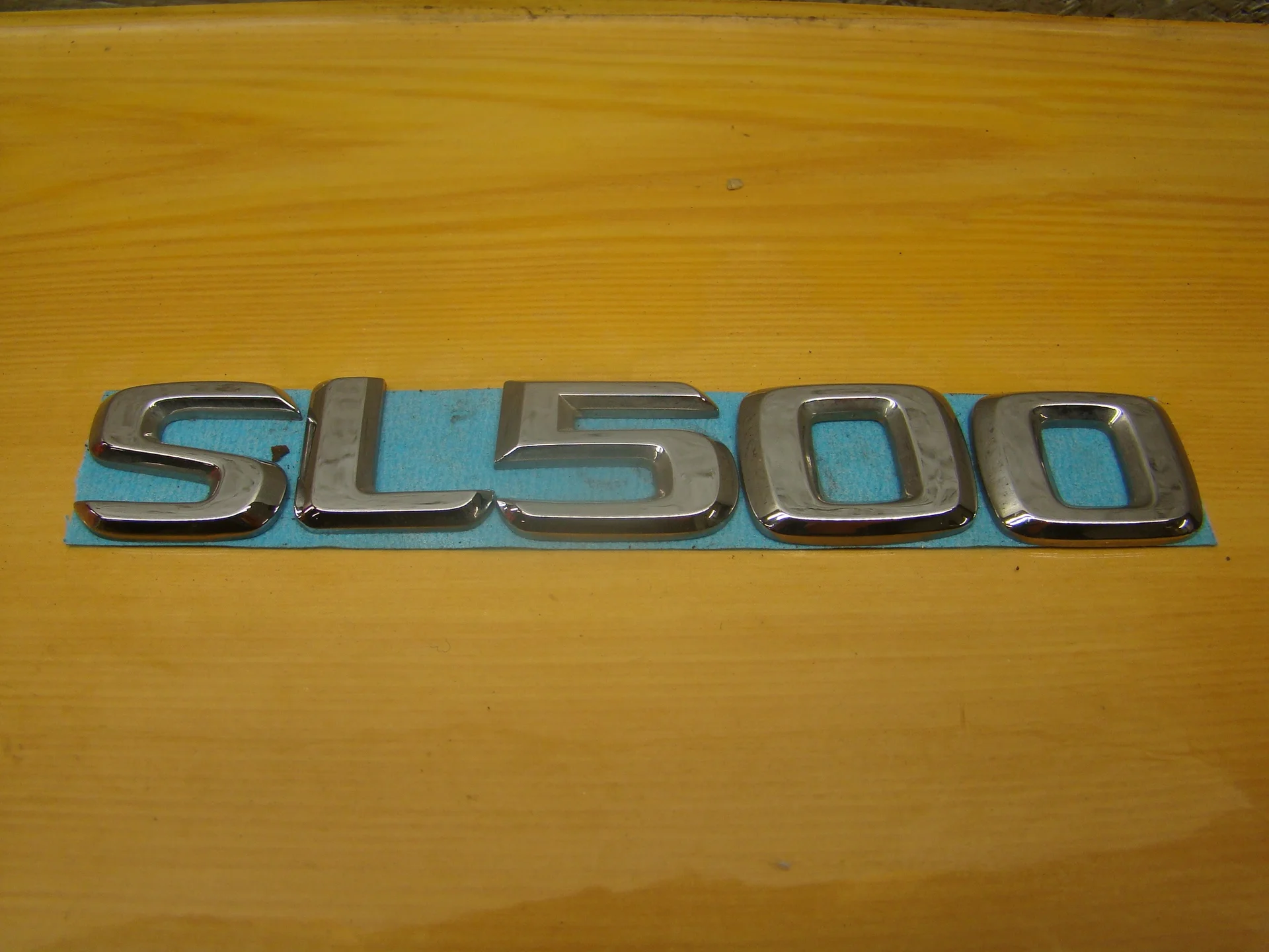 Эмблема SL500 Mercedes-Benz R230 - изображение 1