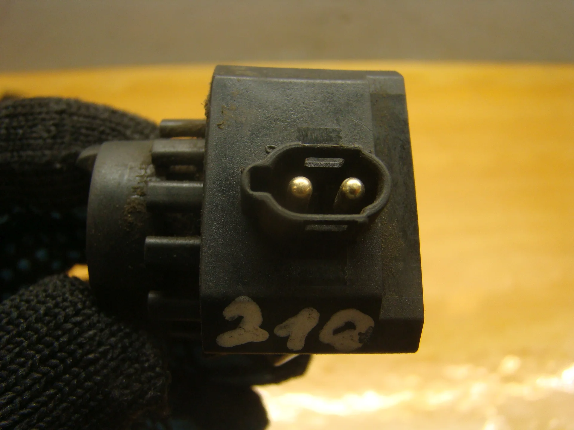 Кнопка кикдауна Mercedes-Benz W210 A0045451714 - миниатюра 2