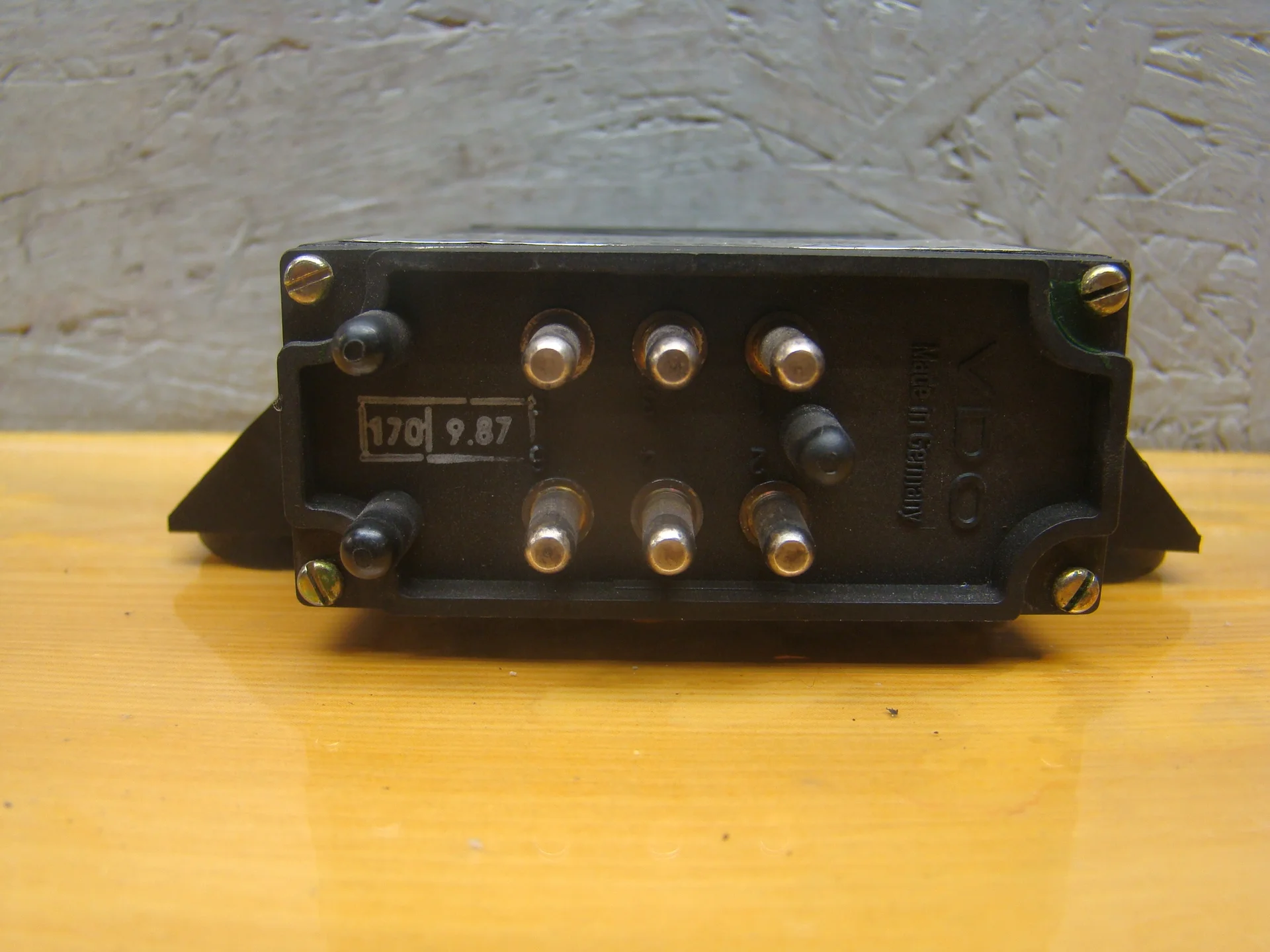 Реле Mercedes-Benz C126 A0045457532 - миниатюра 2