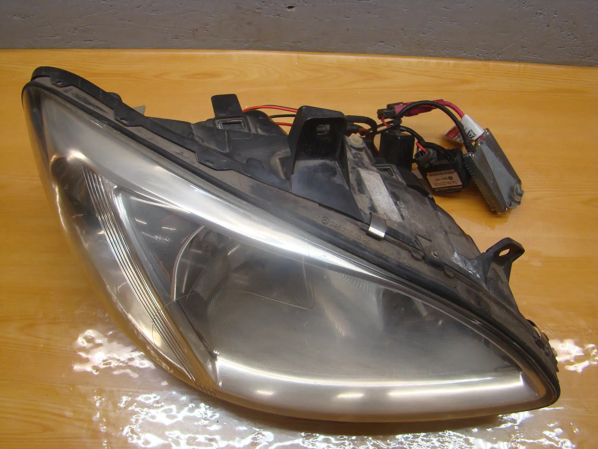 Блок фара правая Mercedes-Benz W639 112 A6398200461 - миниатюра 3