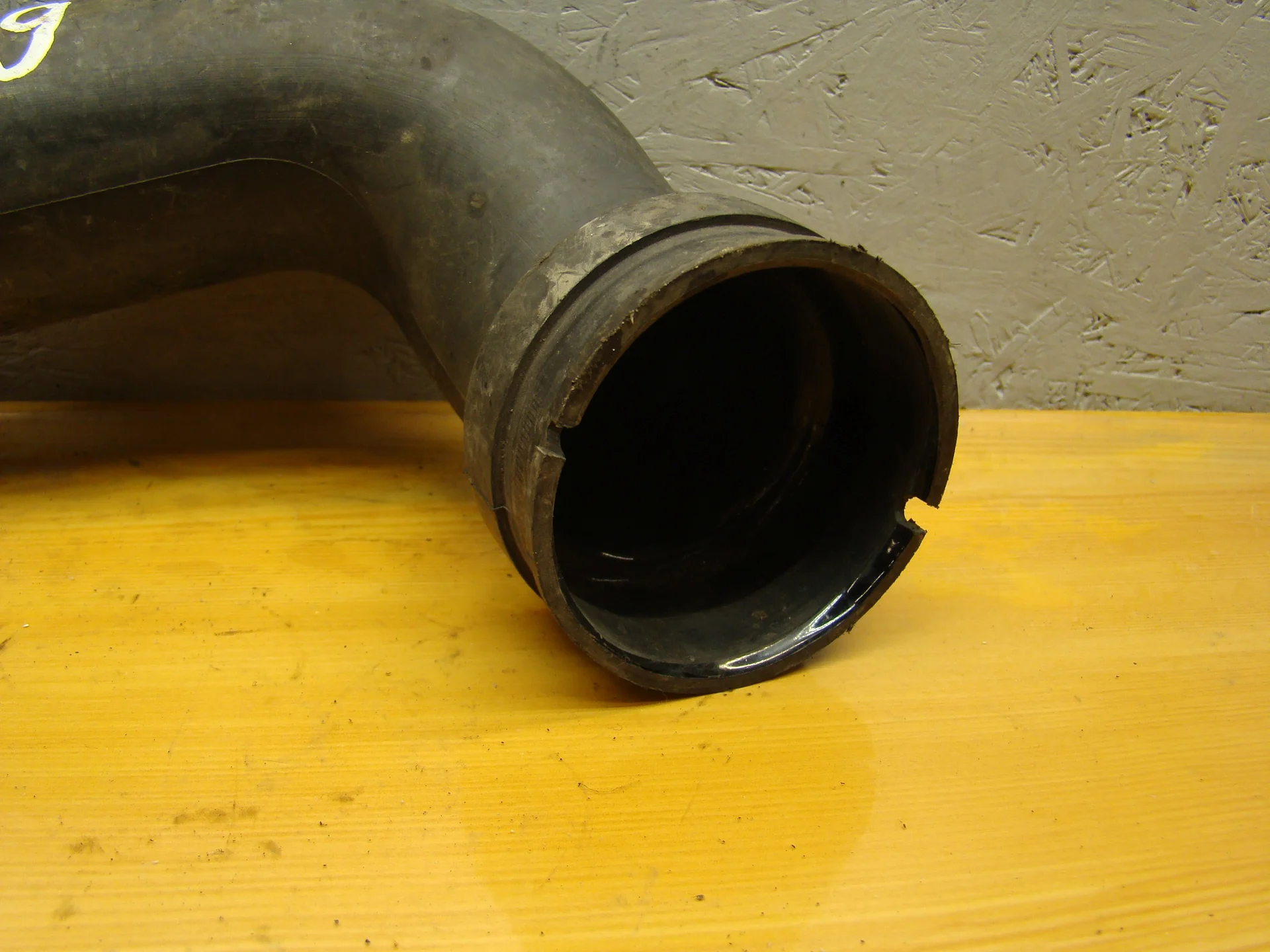 Патрубок впускного коллектора Mercedes-Benz W220 628 A6280980001 - миниатюра 2