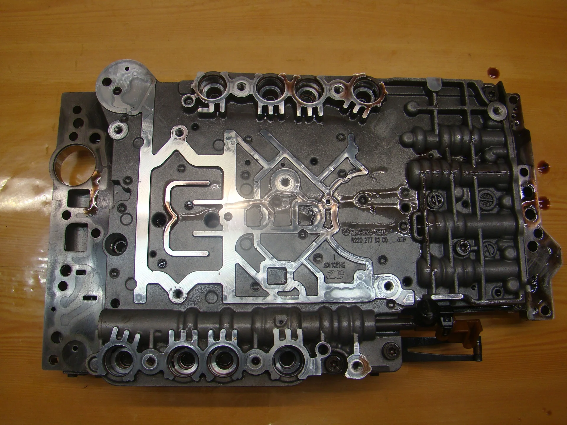 Гидроблок Mercedes-Benz W204 651 A2122700006 - миниатюра 2