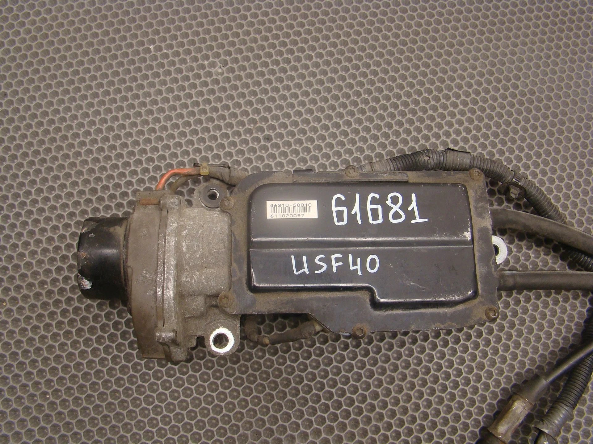 Механизм стояночного тормоза Lexus LS IV USF40 4631050010 - миниатюра 2