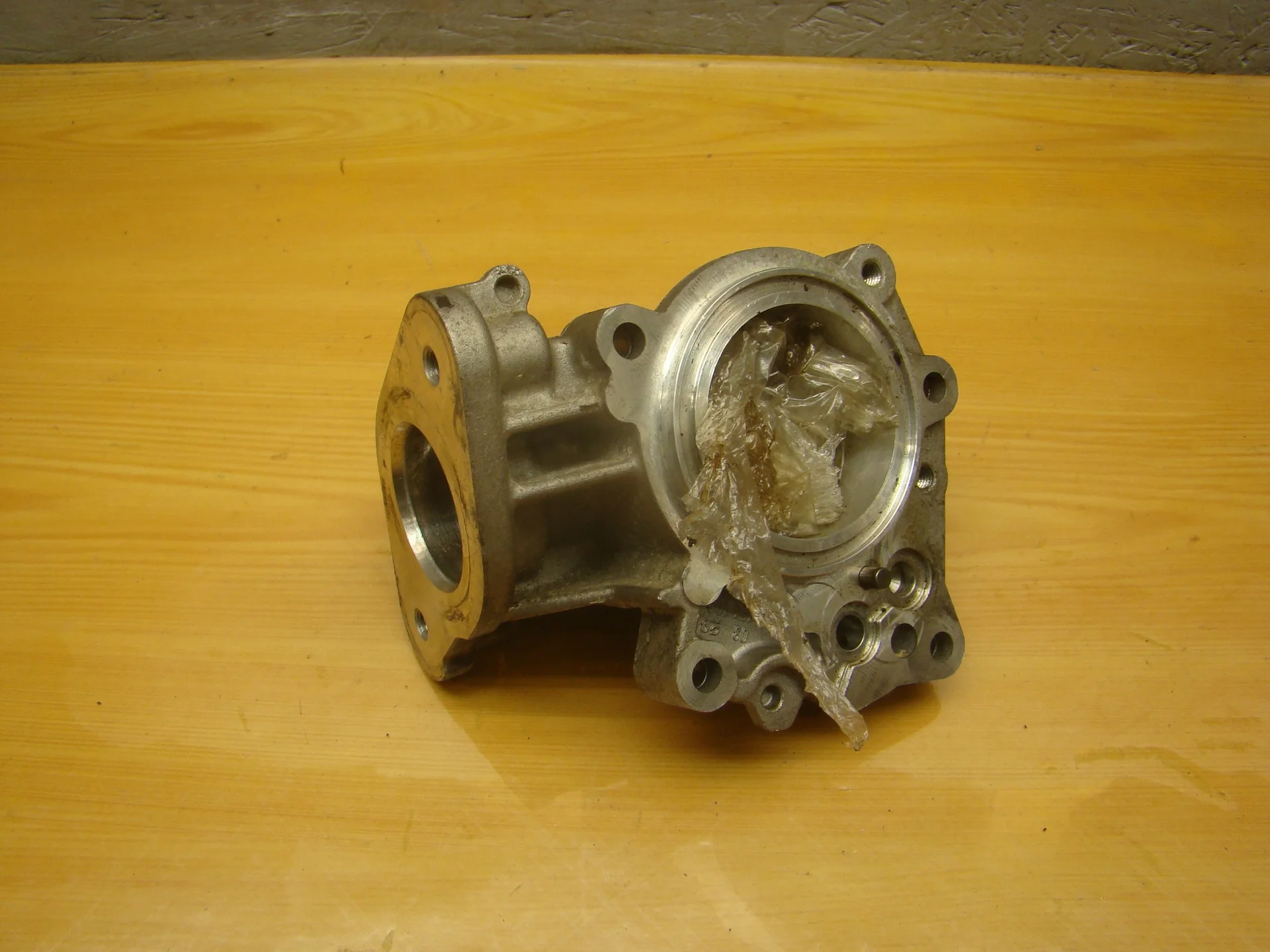 Фланец ТНВД Mercedes-Benz W212 271 A2760700430 - миниатюра 2