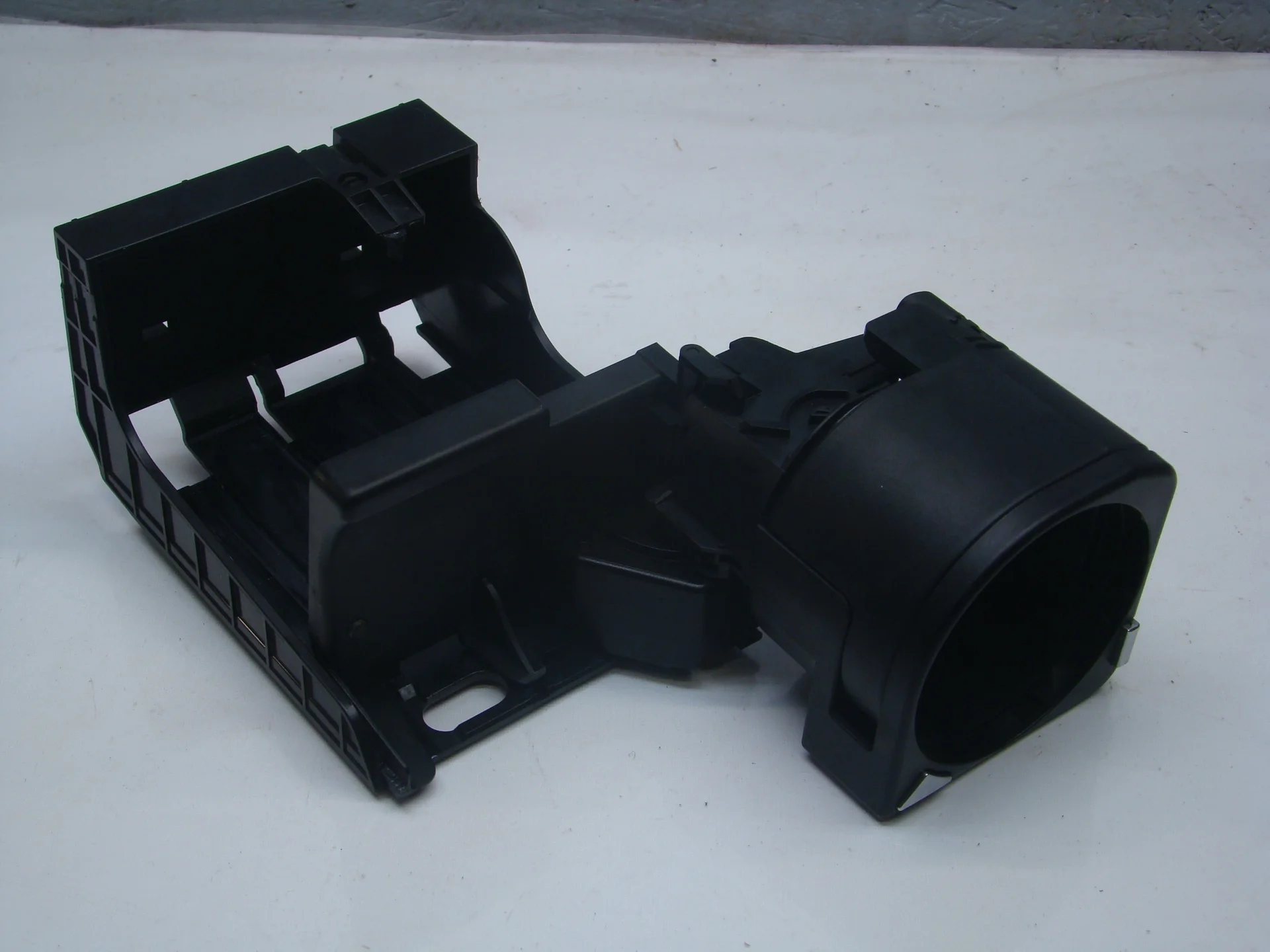 Подстаканник Mercedes-Benz C215 A2156800014 - миниатюра 4