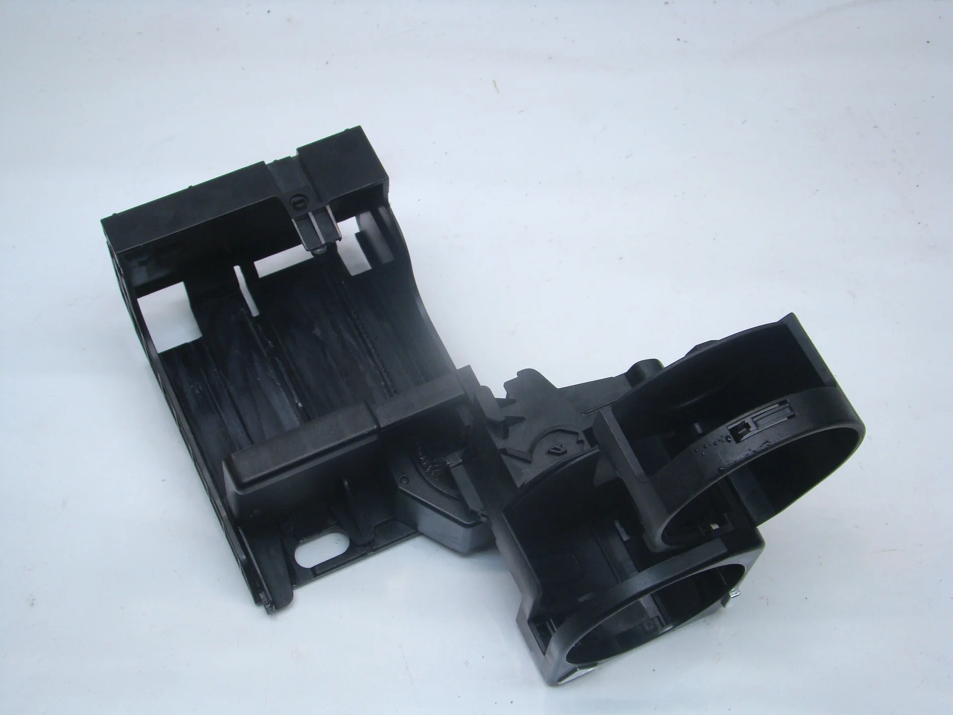 Подстаканник Mercedes-Benz C215 A2156800014 - миниатюра 6