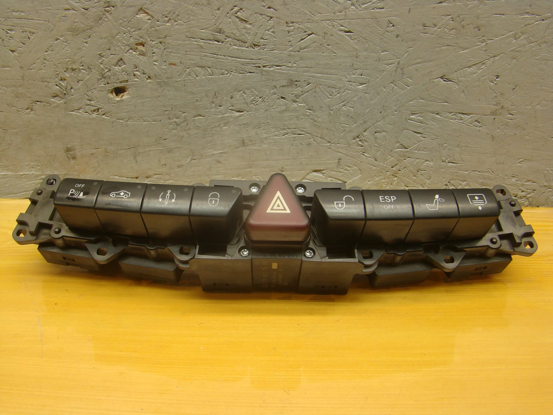 Блок кнопок Mercedes-Benz W220 A2208217658 - миниатюра 2