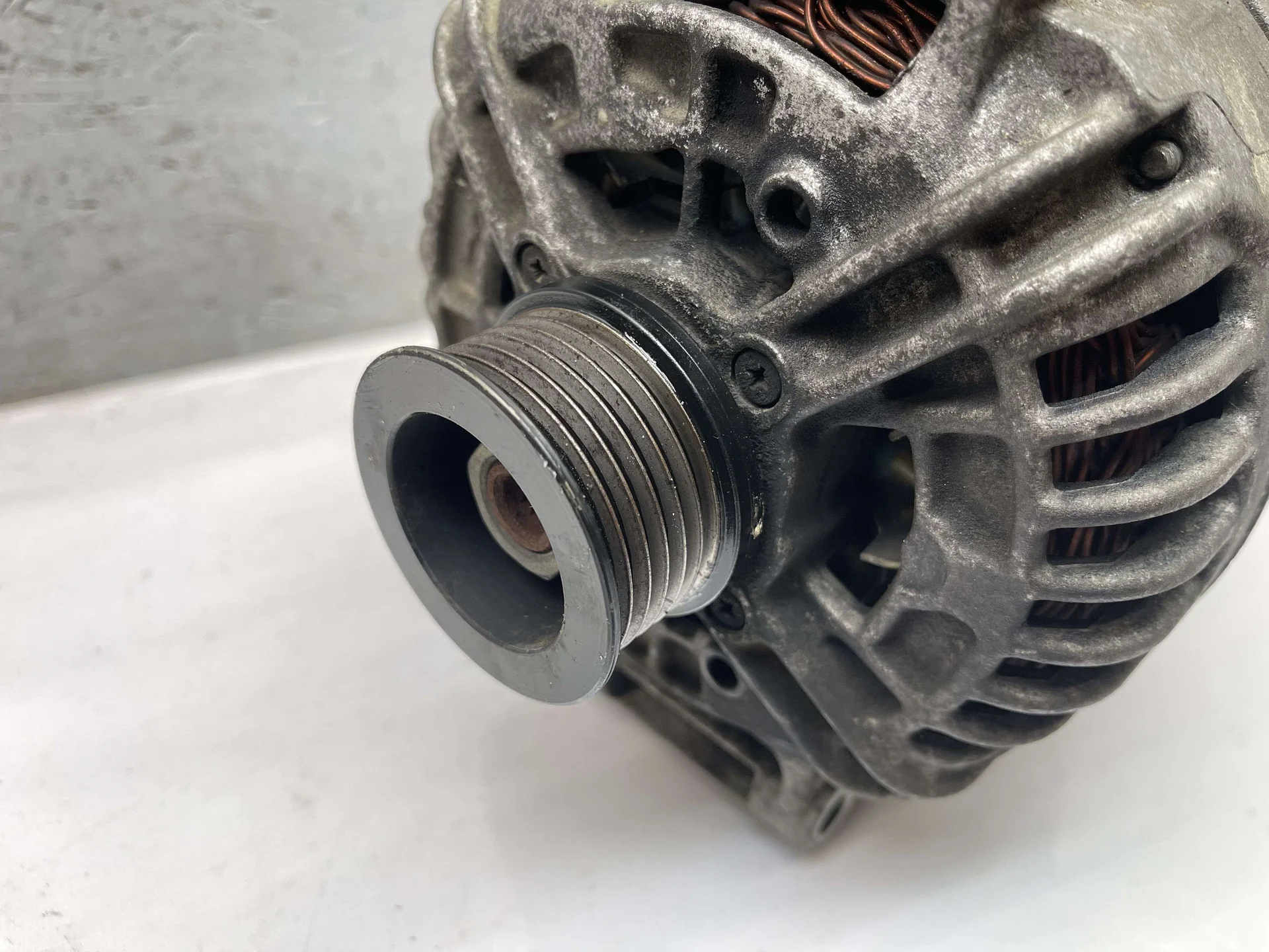 Генератор Mercedes-Benz W164 272 A2721540102 - миниатюра 2