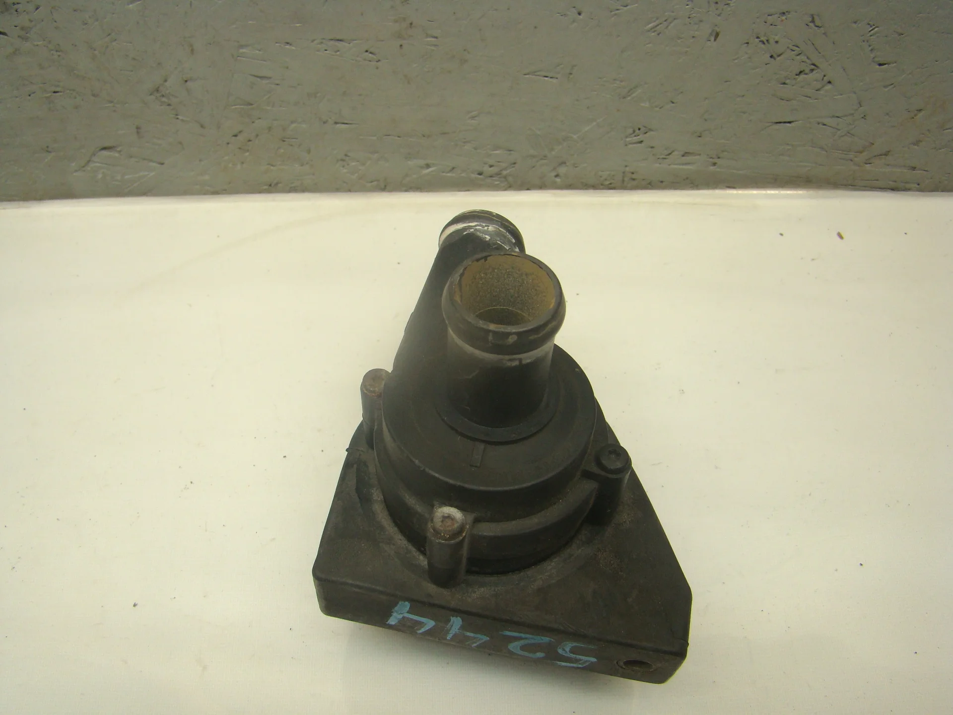Помпа дополнительной прокачки антифриза Volkswagen Passat VI 3C (B6) CBA 1K0965561J - миниатюра 2