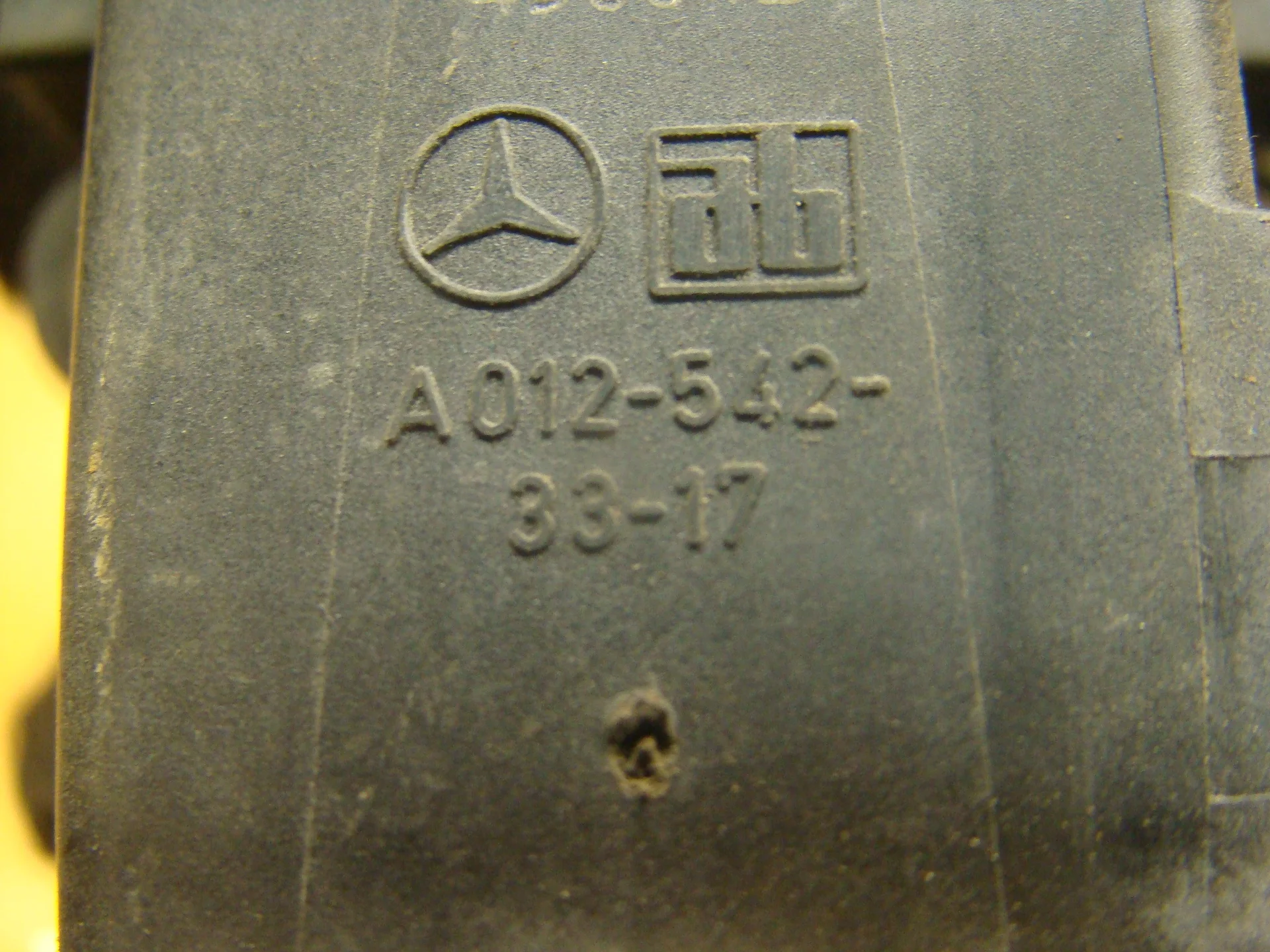 Датчик положения педали газа Mercedes-Benz W210 112 A0125423317 - миниатюра 3