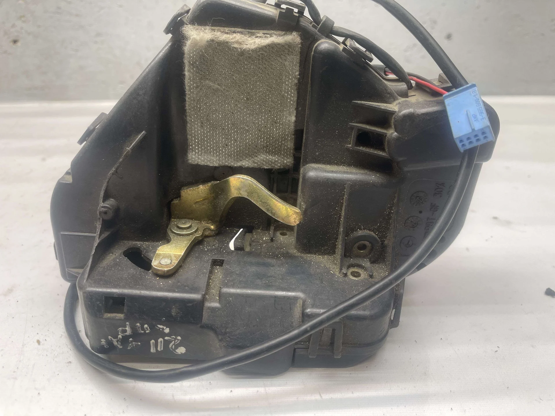 Замок двери задней правой Mercedes-Benz W211  A2117300635 - миниатюра 3