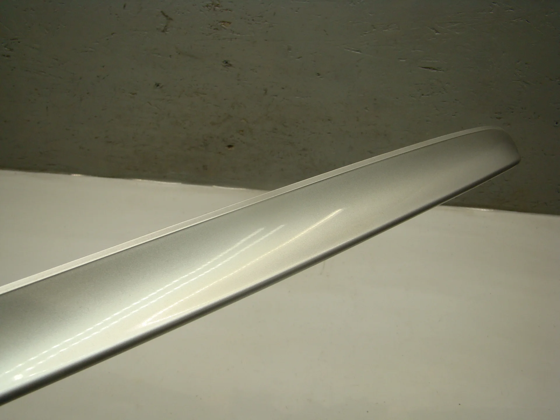 Накладка крышки багажника Mercedes-Benz W210 112 A2107580438 - миниатюра 2