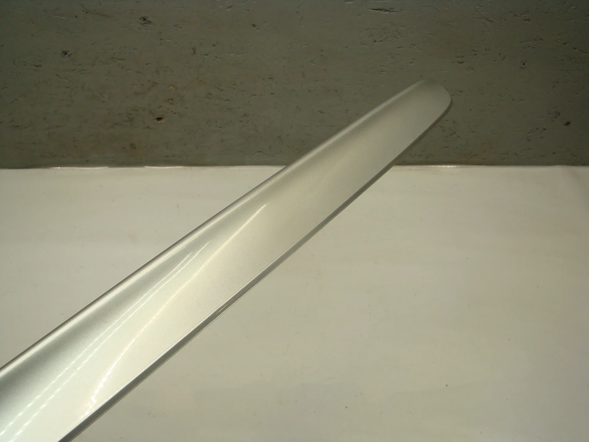 Накладка крышки багажника Mercedes-Benz W210 112 A2107580438 - миниатюра 3