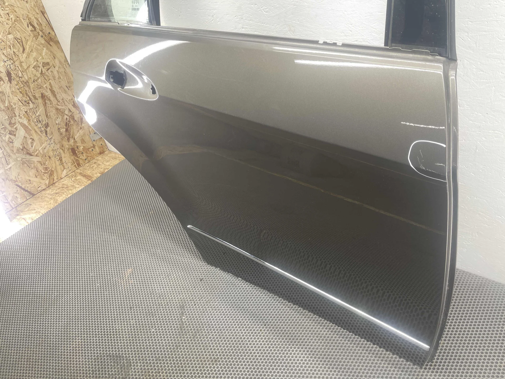 Дверь боковая задняя правая Mercedes-Benz W212 276 A2127300205 - миниатюра 7