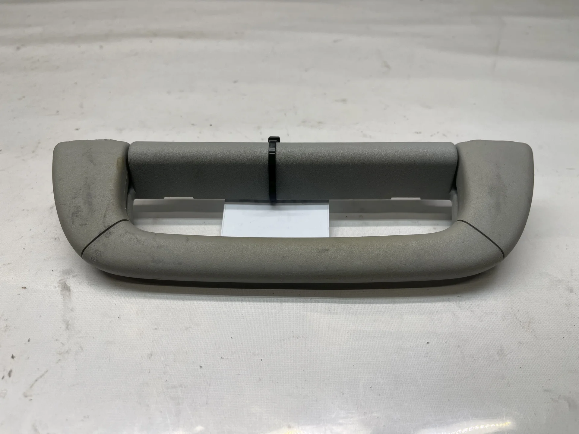 Поручень потолочный передний правый Mercedes-Benz W220 A2208100151 - изображение 1