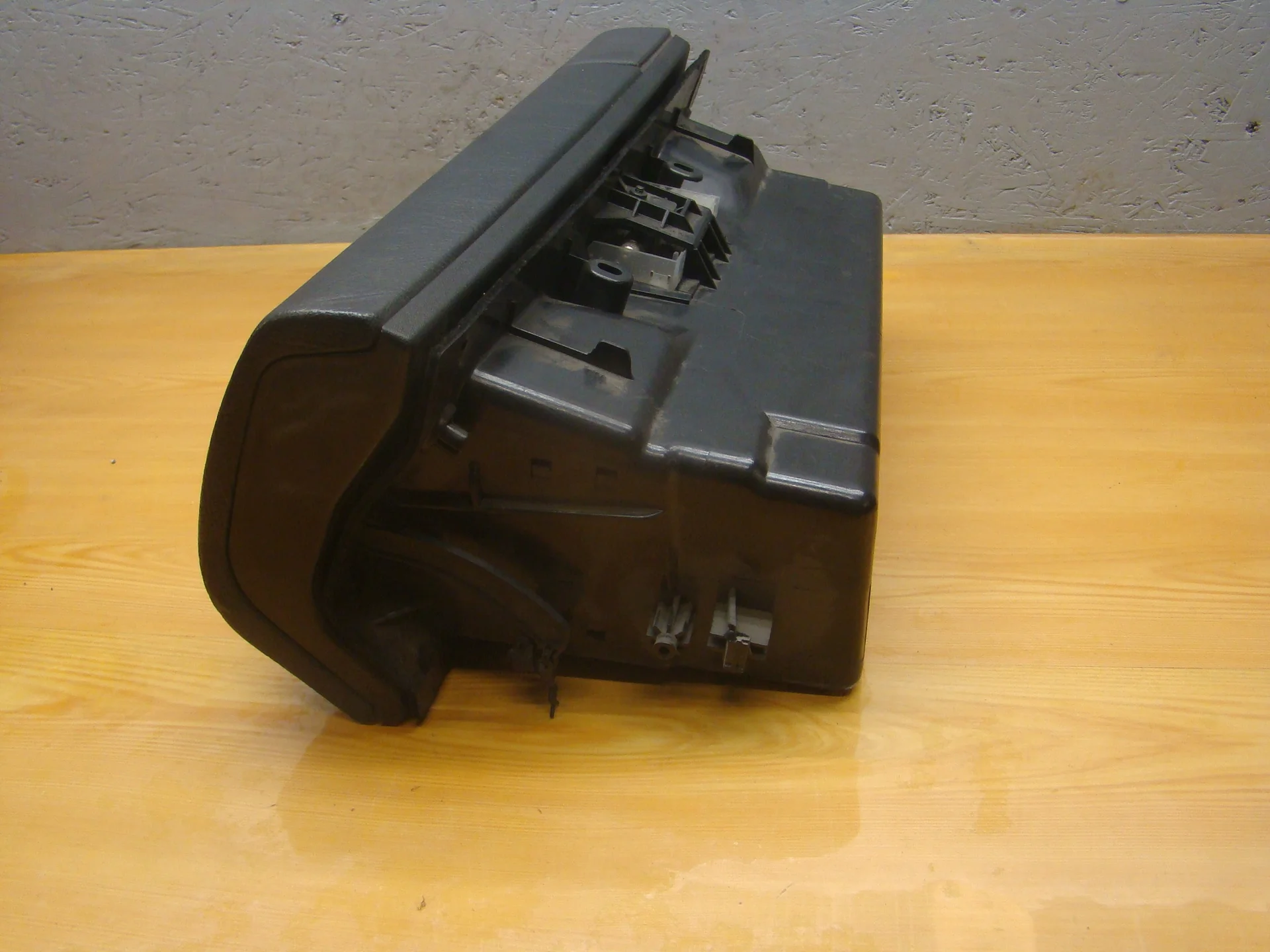 Бардачок Mercedes-Benz W210 A2106890091 - миниатюра 3