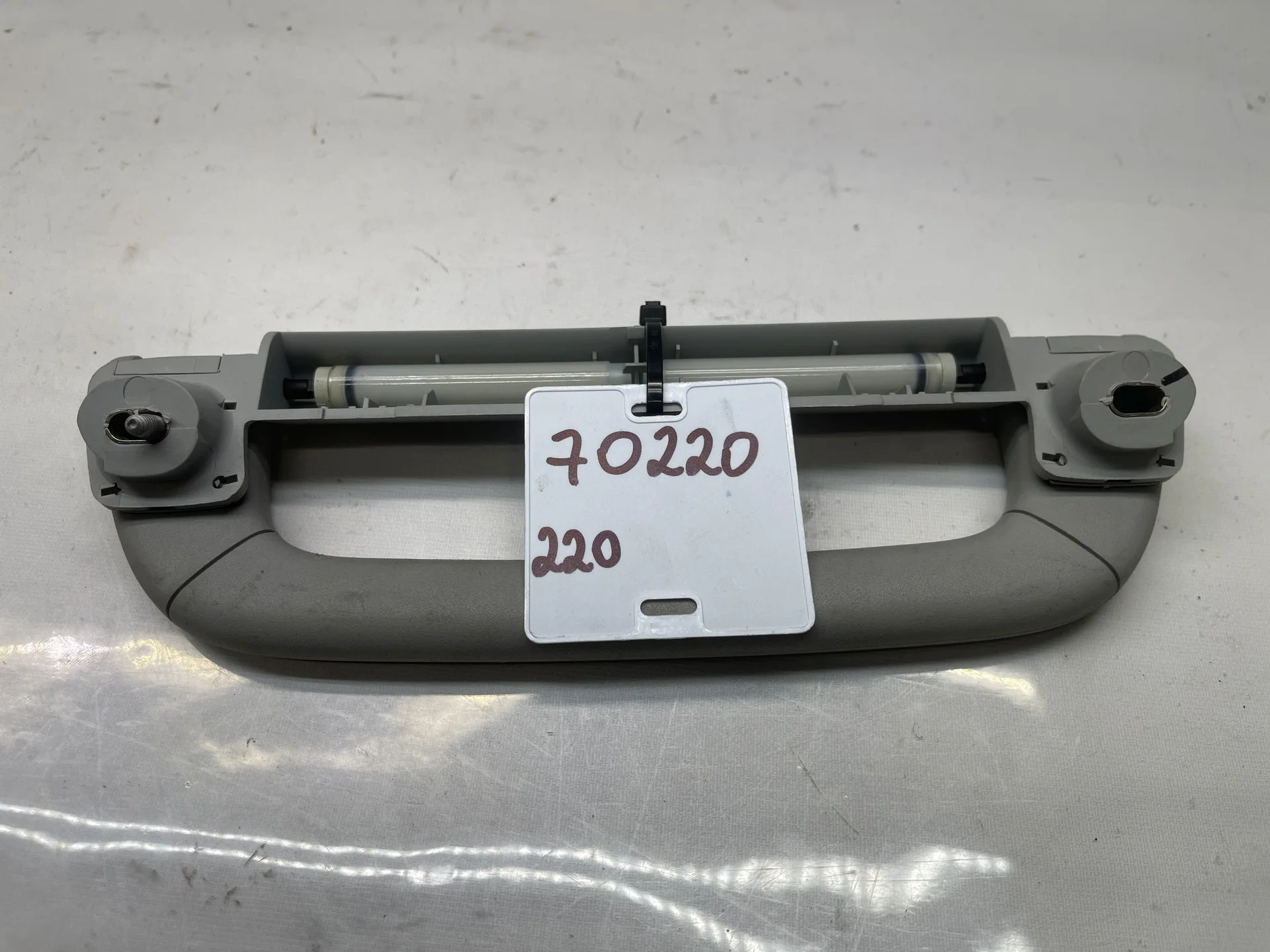 Поручень потолочный передний правый Mercedes-Benz W220  A2208100151 - миниатюра 2