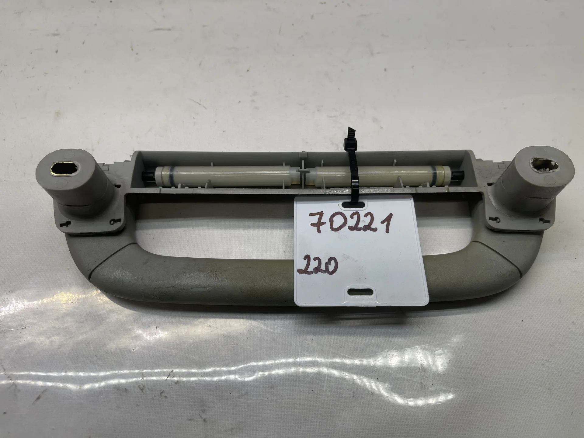 Поручень потолочный Mercedes-Benz W220  A2208100551 - миниатюра 2