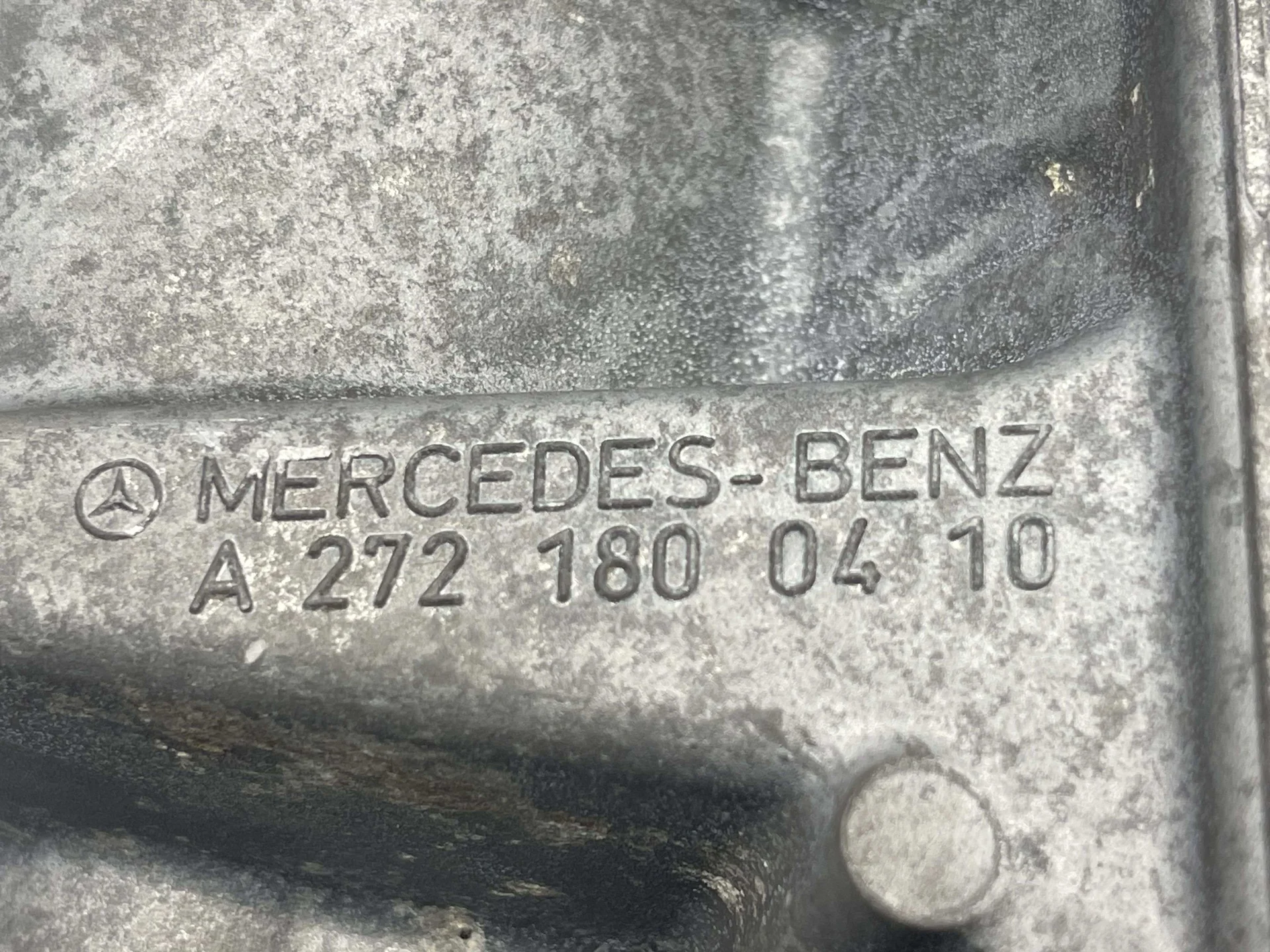 Корпус масляного фильтра Mercedes-Benz W164 272 A2721800410 - миниатюра 4
