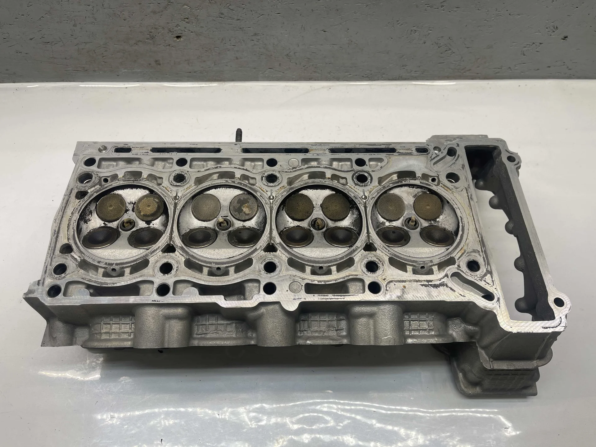 Головка блока цилиндров Mercedes-Benz W203 271 A2710161201 - миниатюра 4