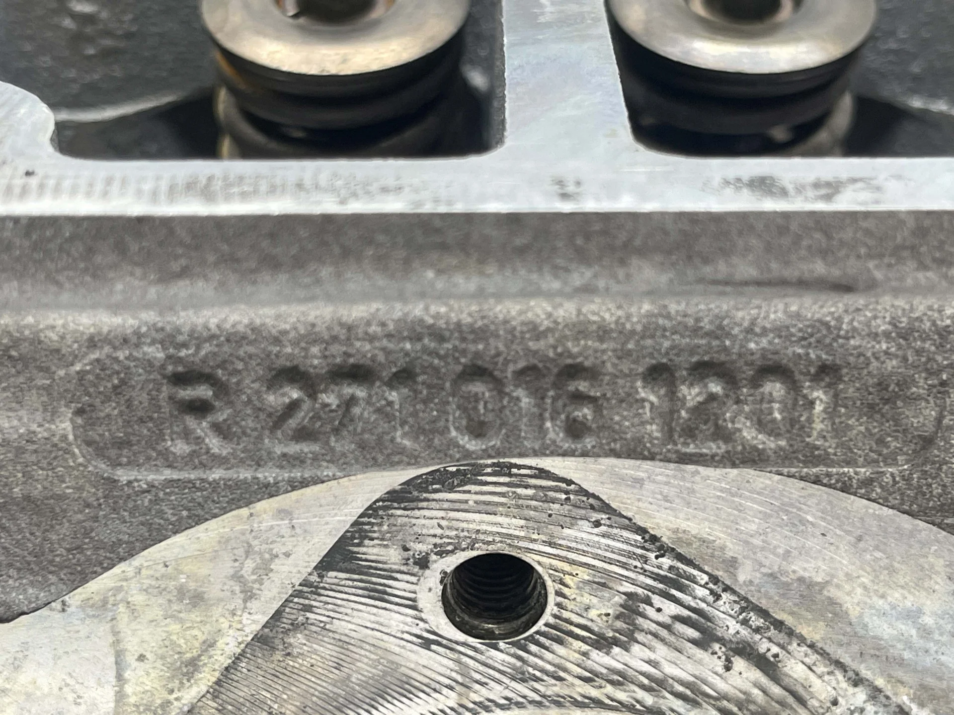 Головка блока цилиндров Mercedes-Benz W203 271 A2710161201 - миниатюра 6