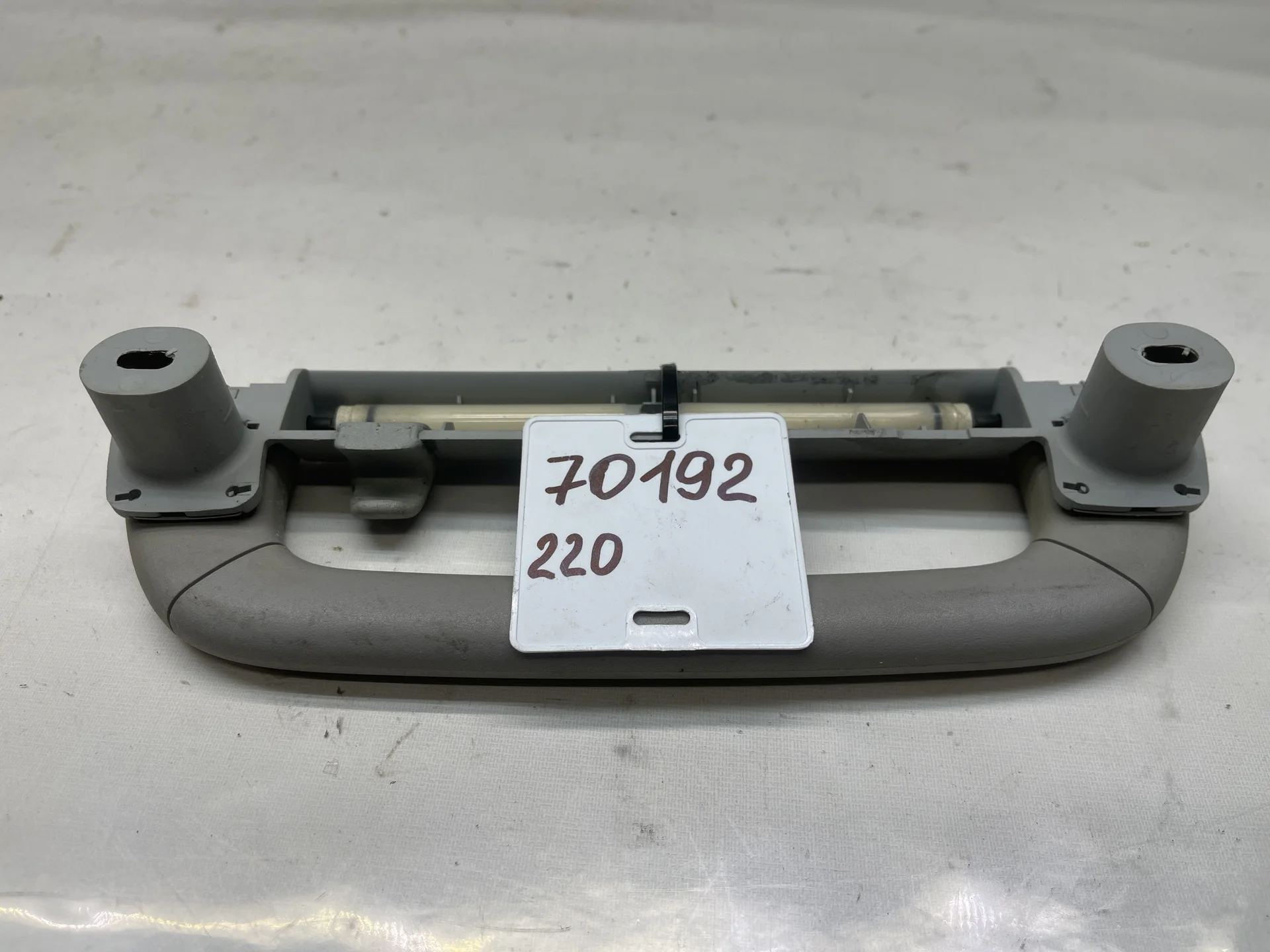 Поручень потолочный Mercedes-Benz W220 A2208100551 - миниатюра 2