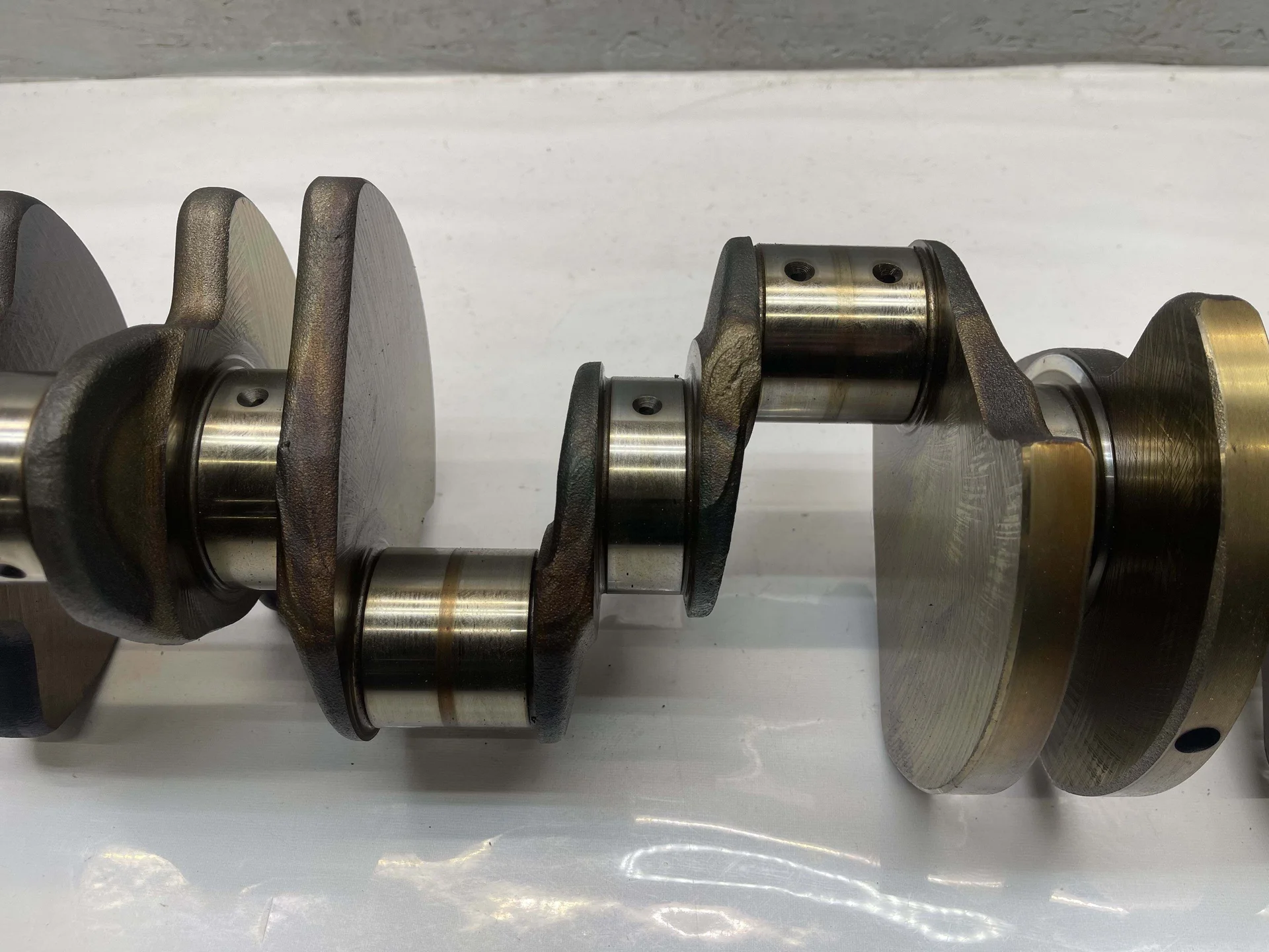 Коленвал Mercedes-Benz W221 273 A2730300701 - миниатюра 3