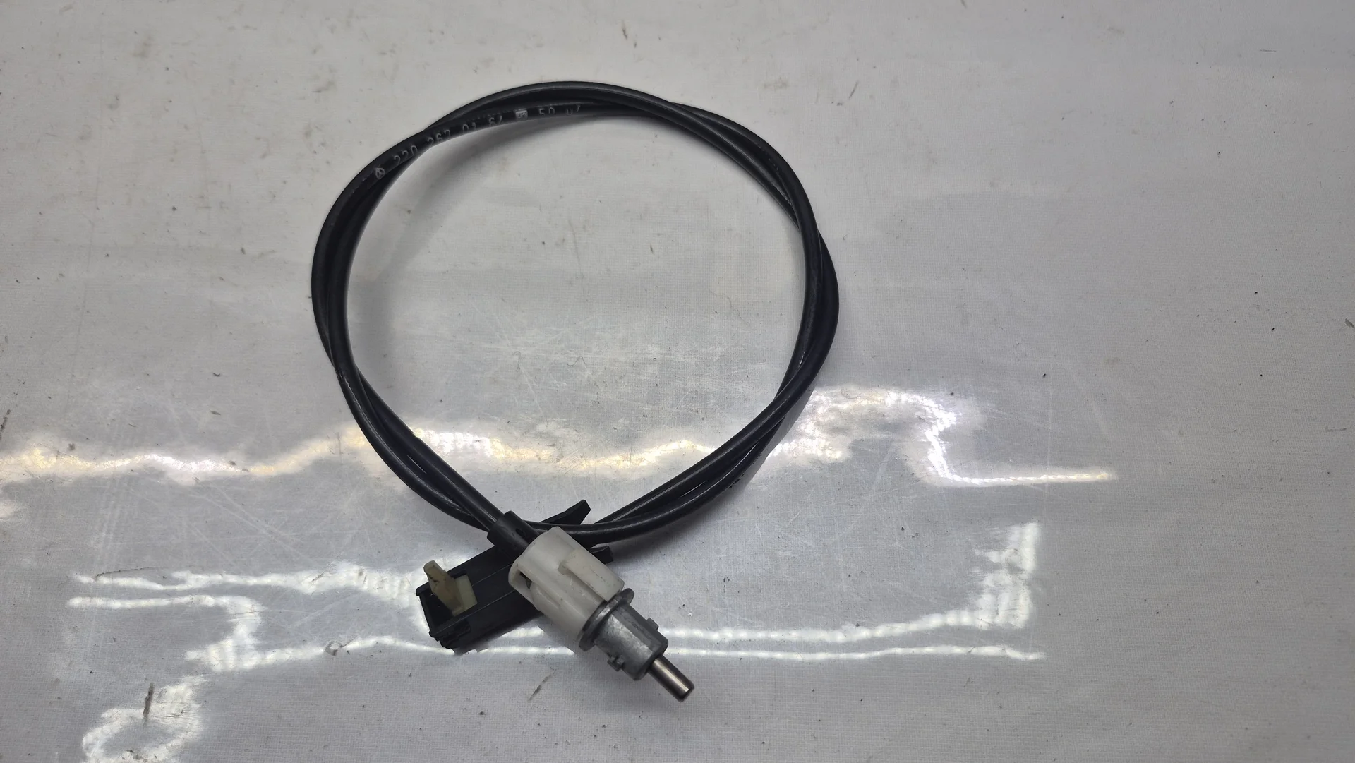 Трос блокировки АКПП Mercedes-Benz W220 A2202670164 - изображение 1