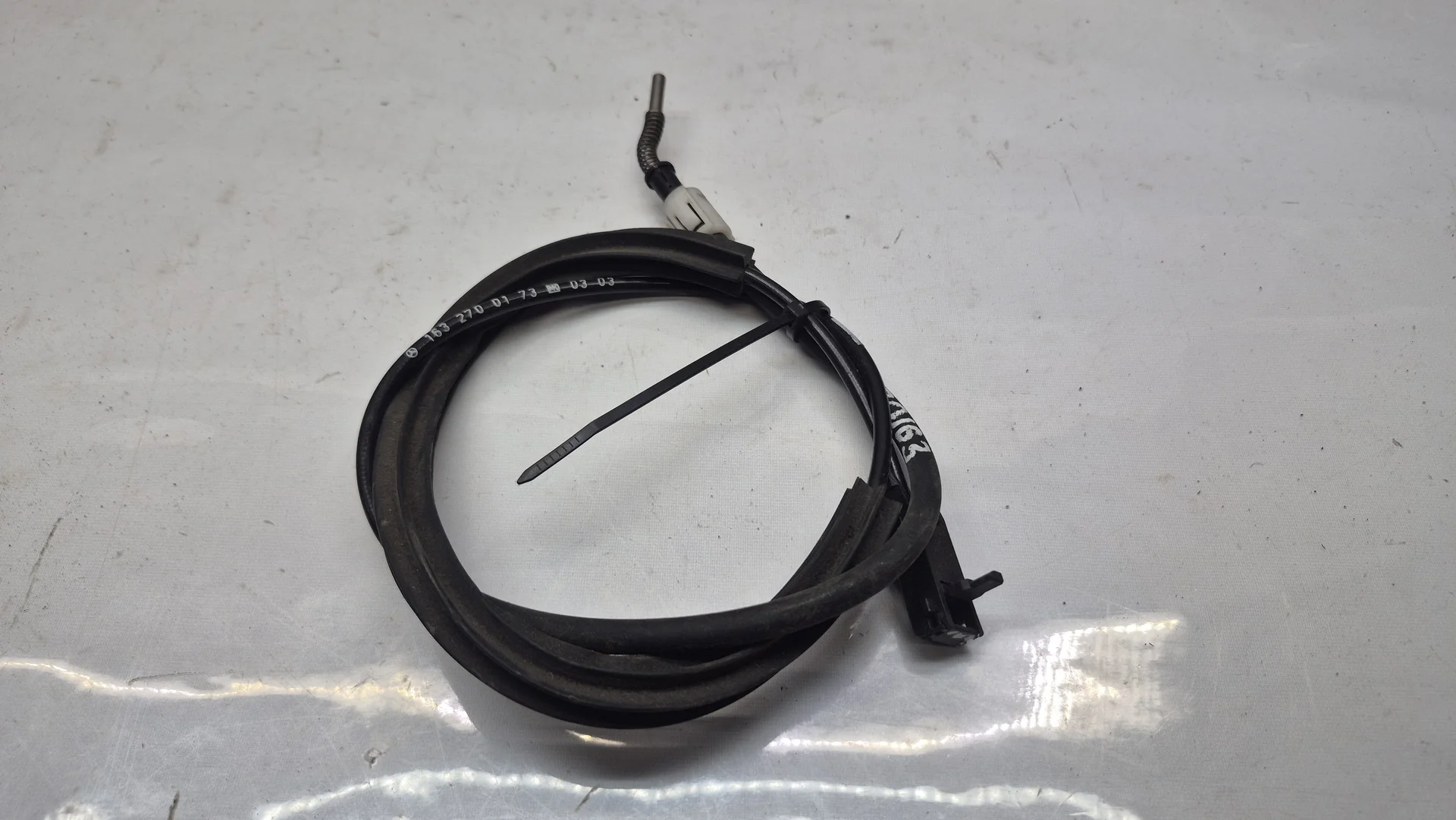 Трос блокировки АКПП Mercedes-Benz W163 A1632700173 - изображение 1