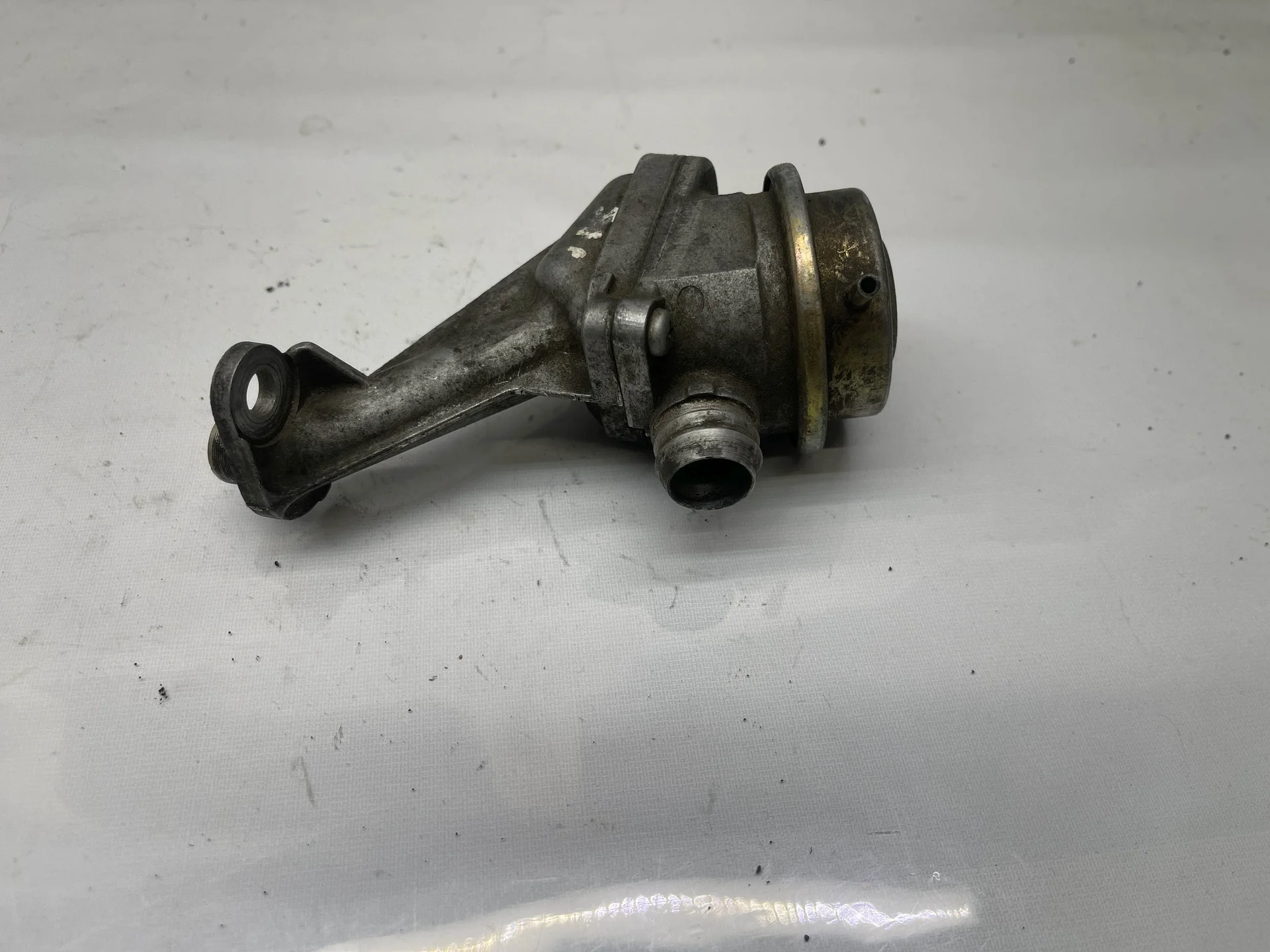 Клапан ЕГР Mercedes-Benz W211 112 A0021403660 - миниатюра 2