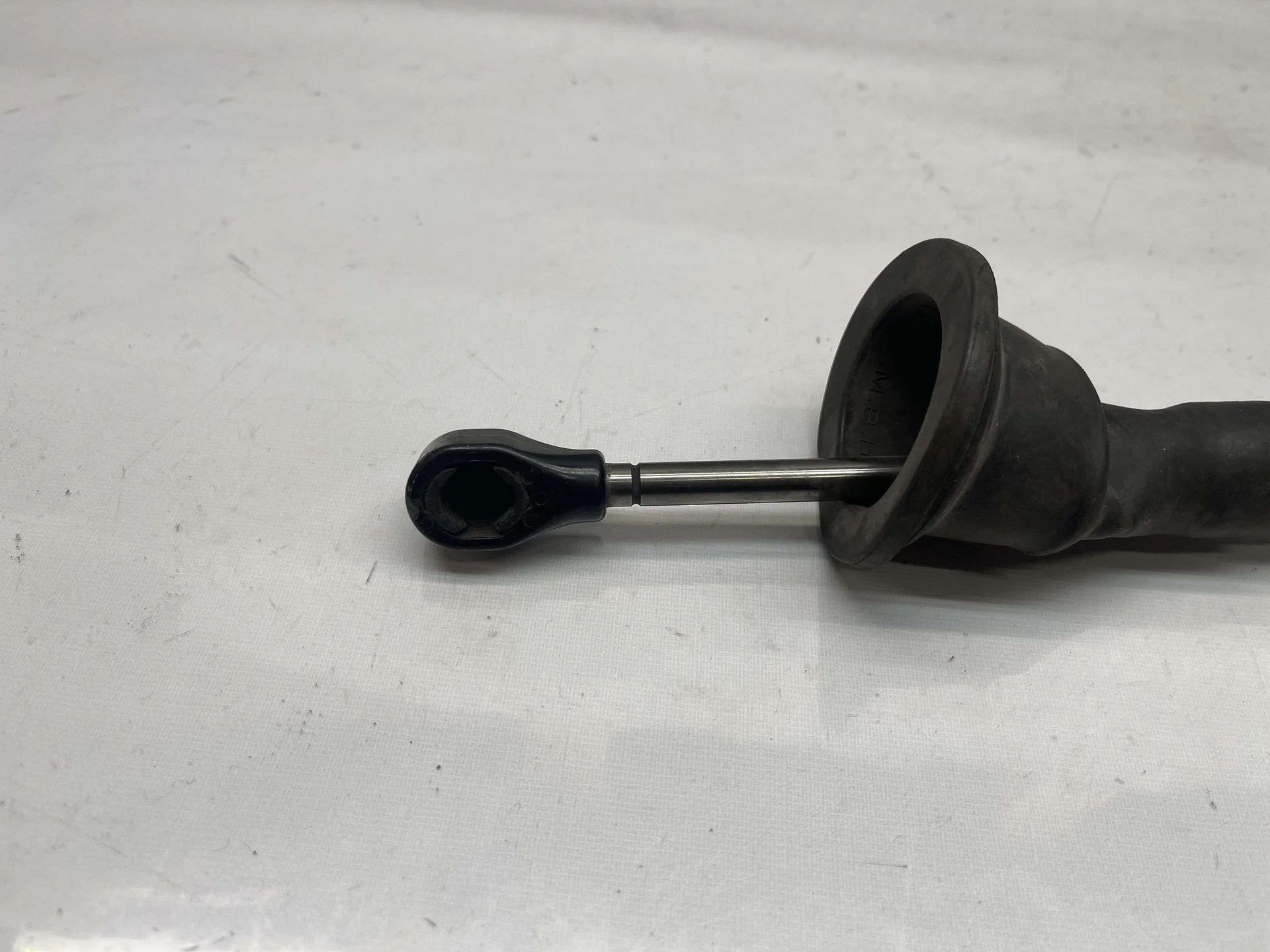 Ограничитель двери передний Mercedes-Benz W216  A2167200116 - миниатюра 3