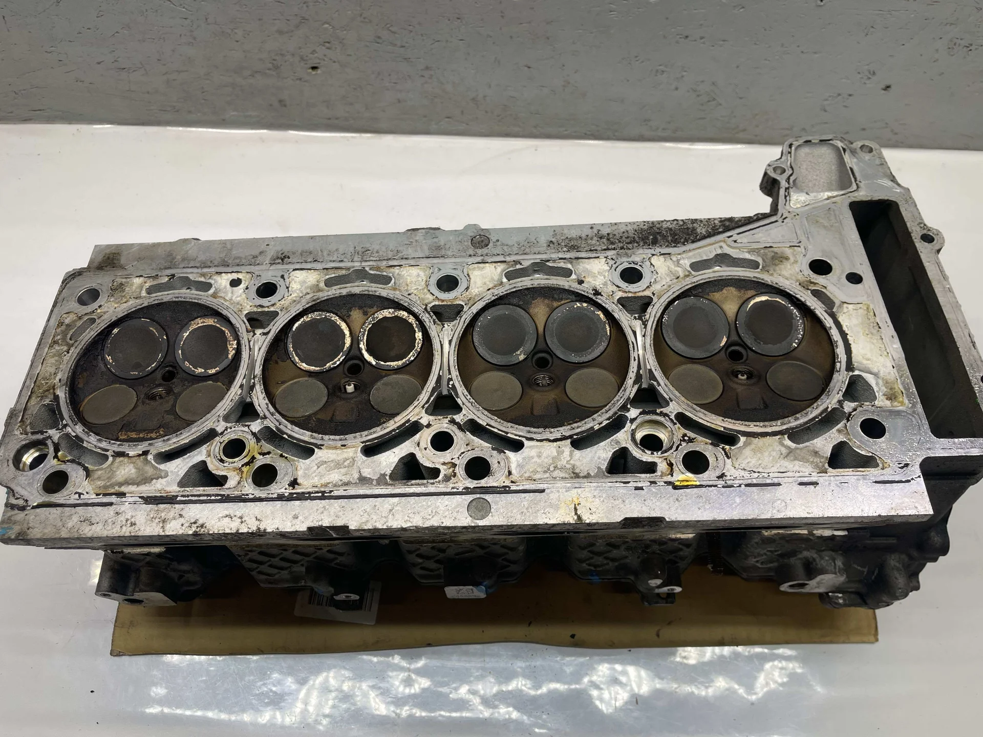 Головка блока цилиндров левая Mercedes-Benz W221 278 A2780107120 - миниатюра 10