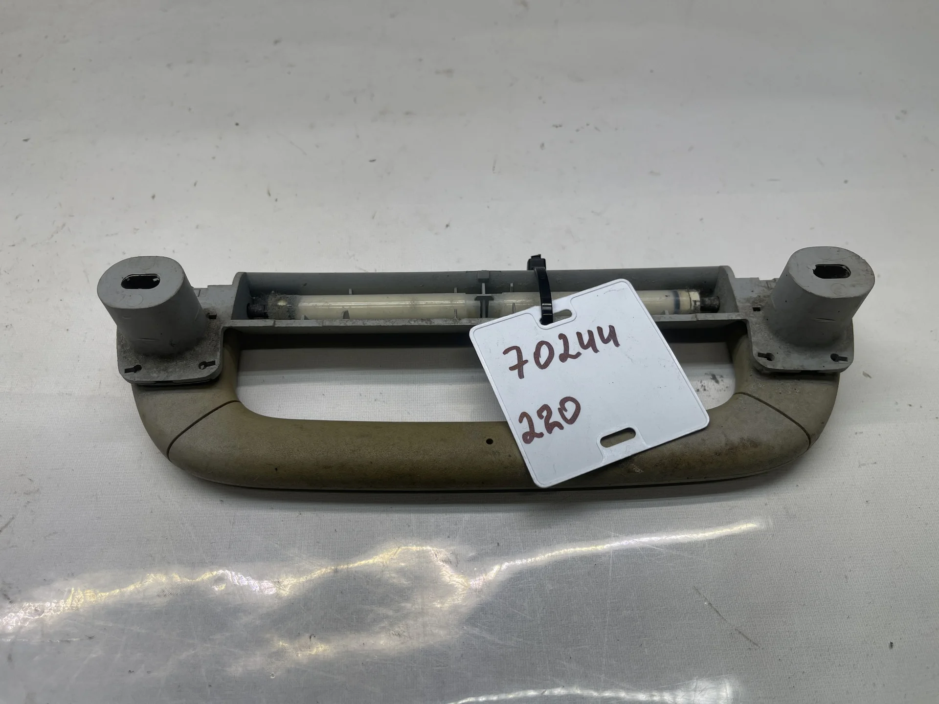 Поручень потолочный Mercedes-Benz W220 A2208100551 - миниатюра 2