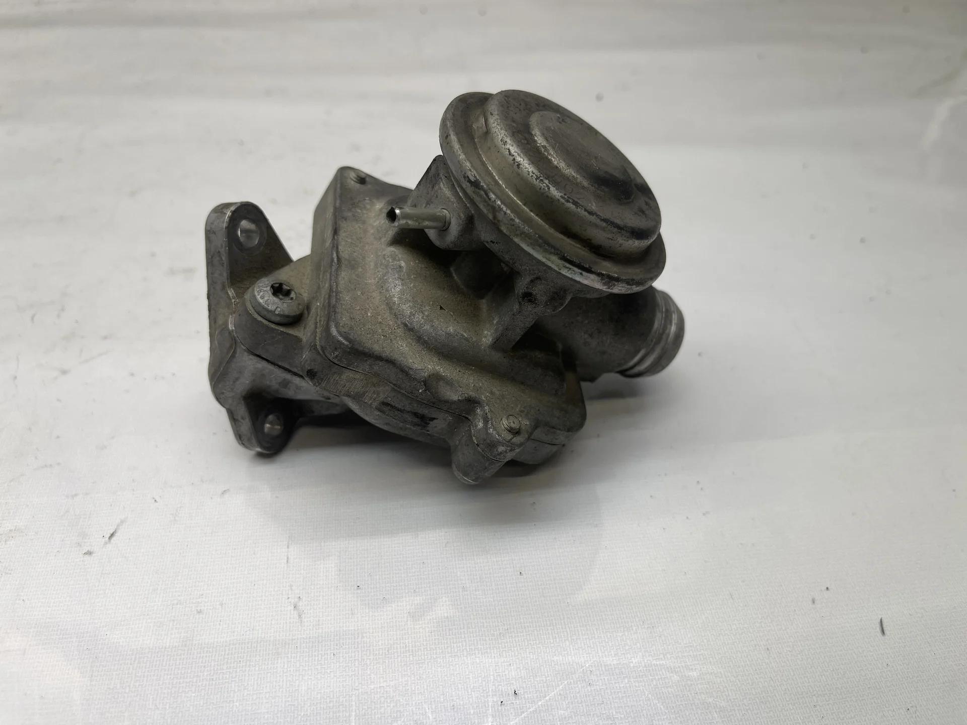 Клапан ЕГР Mercedes-Benz W211 272 A0021407460 - миниатюра 3