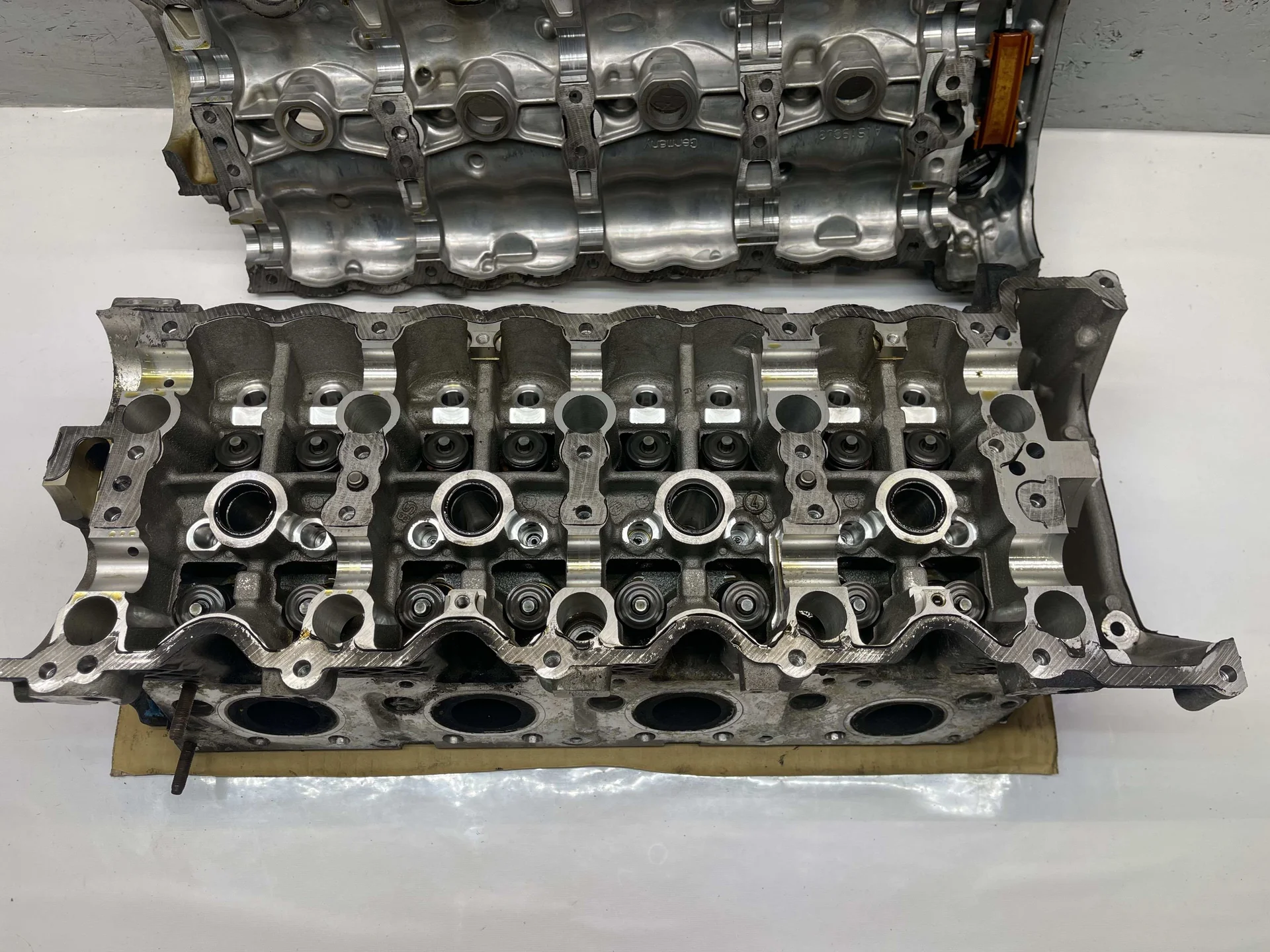 Головка блока цилиндров правая Mercedes-Benz W221 278 A2780107220 - миниатюра 5