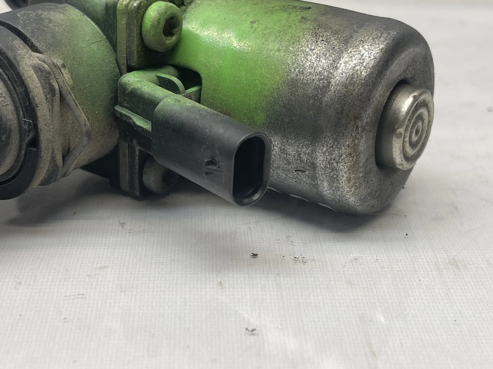 Клапан системы охлаждения Mercedes-Benz W164 272 A2722000031 - миниатюра 3