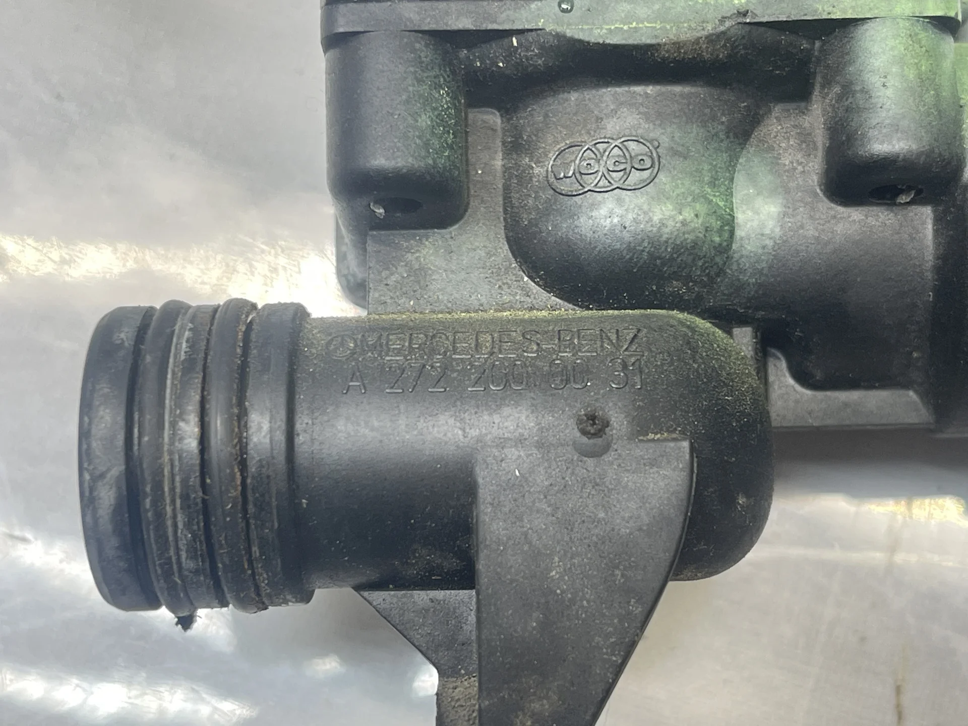 Клапан системы охлаждения Mercedes-Benz W164 272 A2722000031 - миниатюра 4