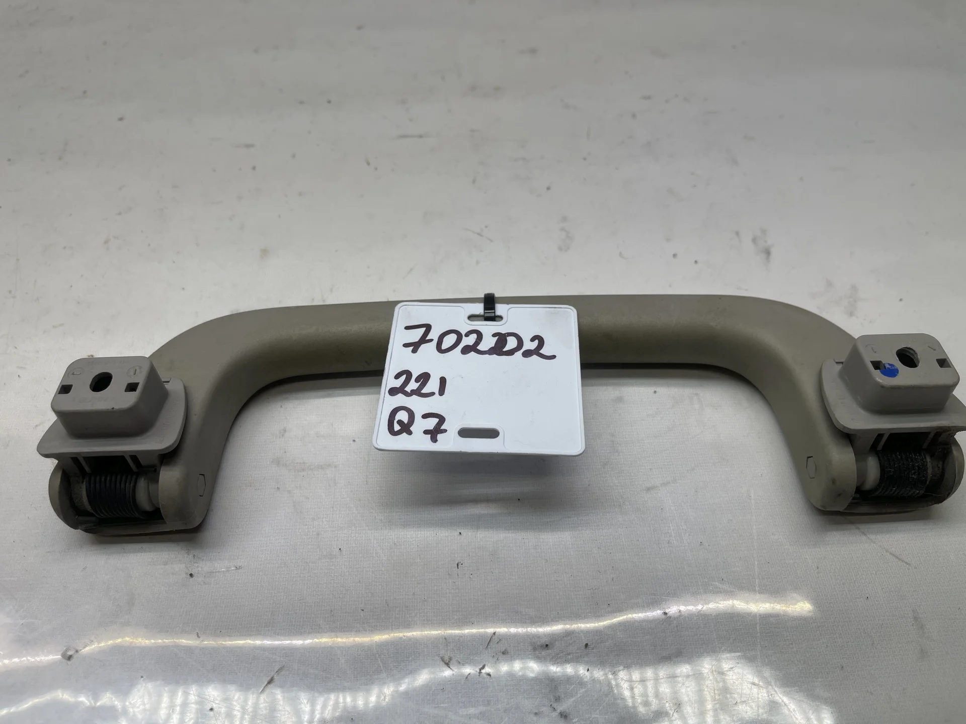 Поручень потолочный передний Mercedes-Benz W221  A2218100551 - миниатюра 2