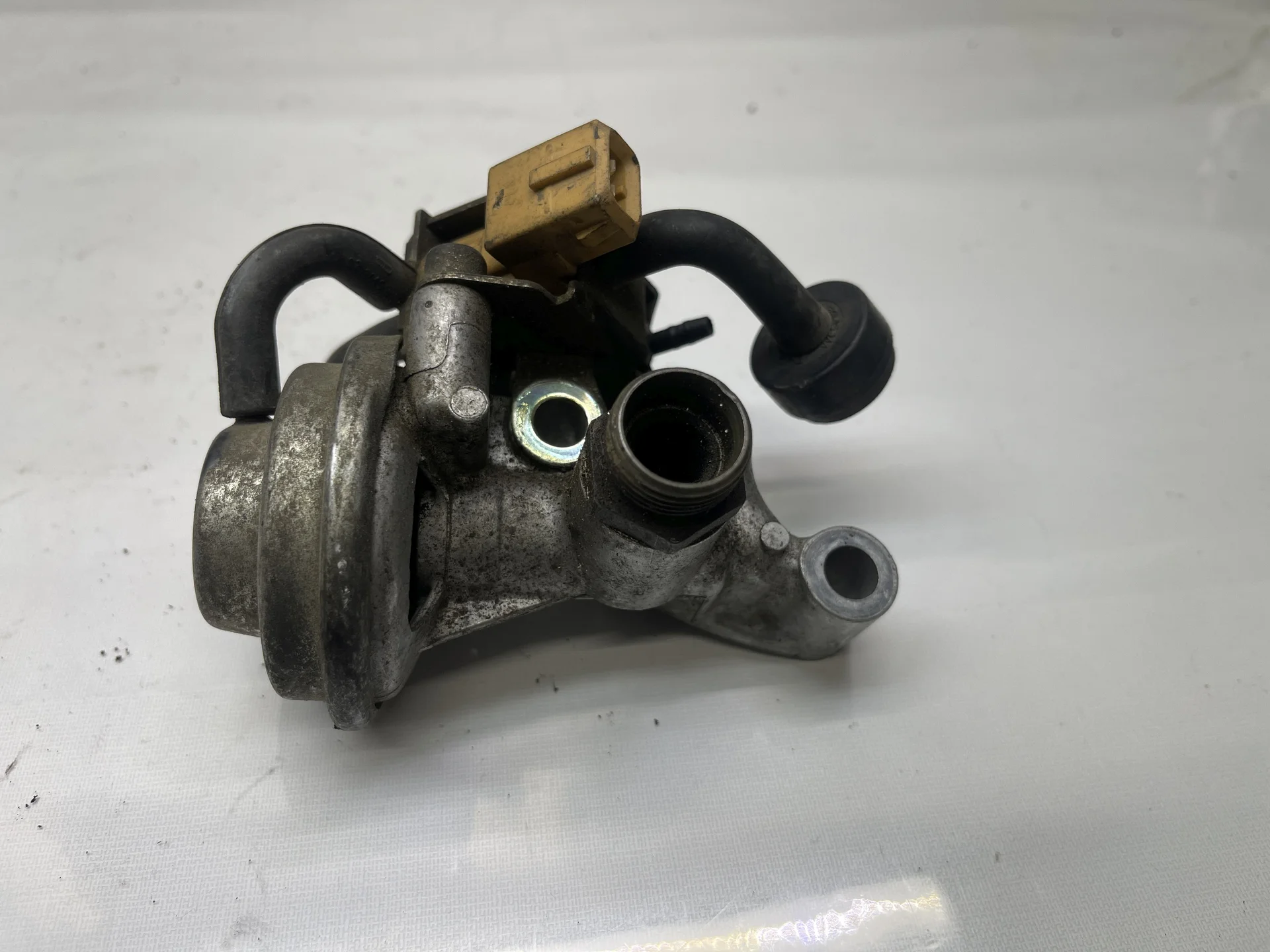 Клапан ЕГР Mercedes-Benz W211 112 A1121400060 - миниатюра 3
