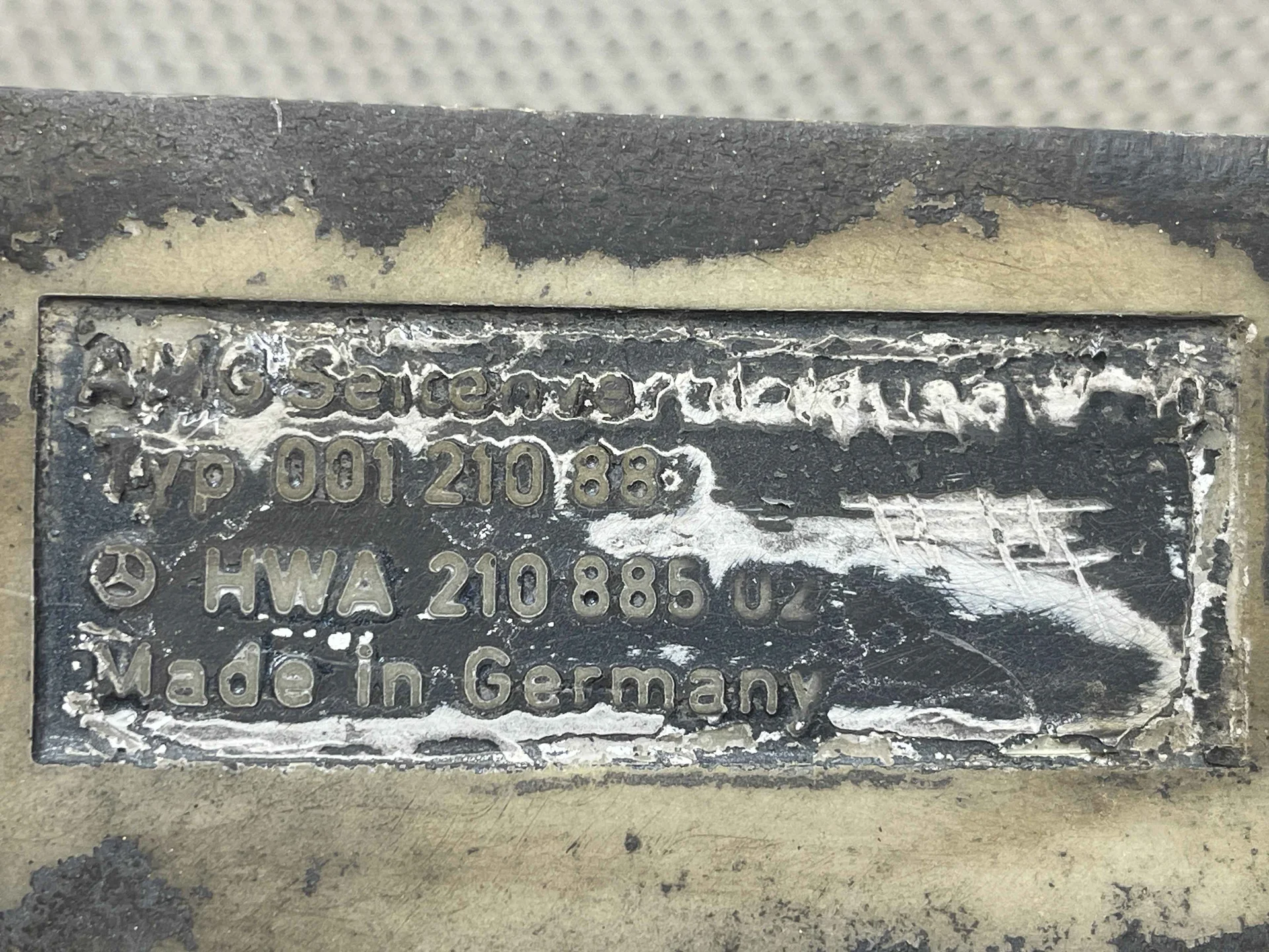 Накладки порогов комплект Mercedes-Benz W210 119 HWA2106980154 - миниатюра 9