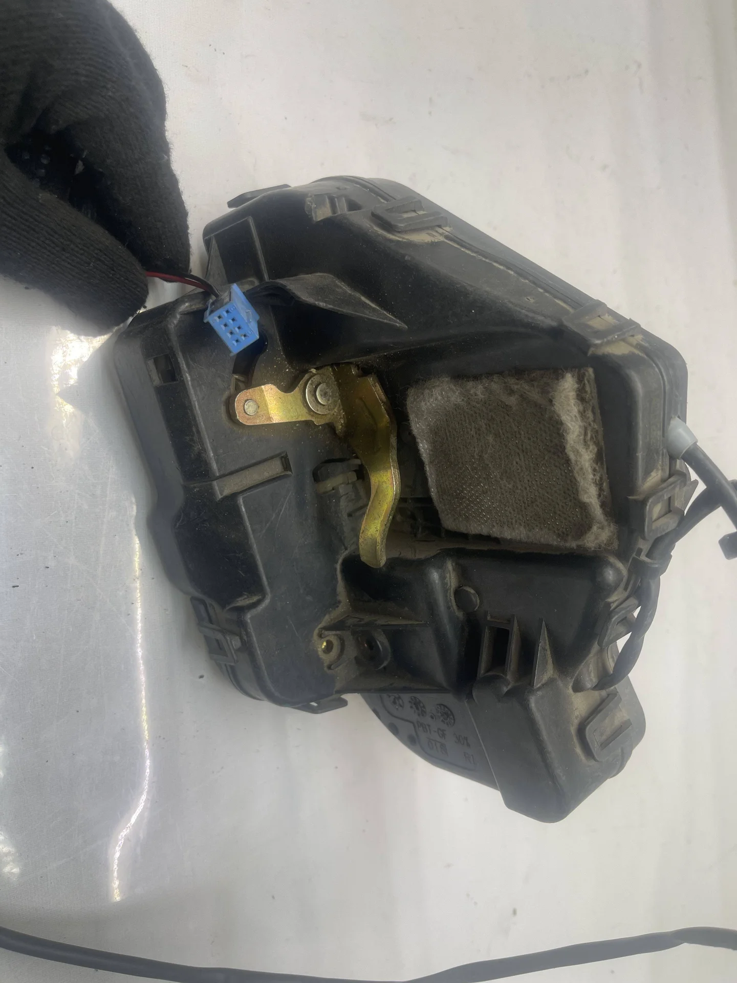 Замок двери задней правой Mercedes-Benz W211 A2117300635 - миниатюра 3